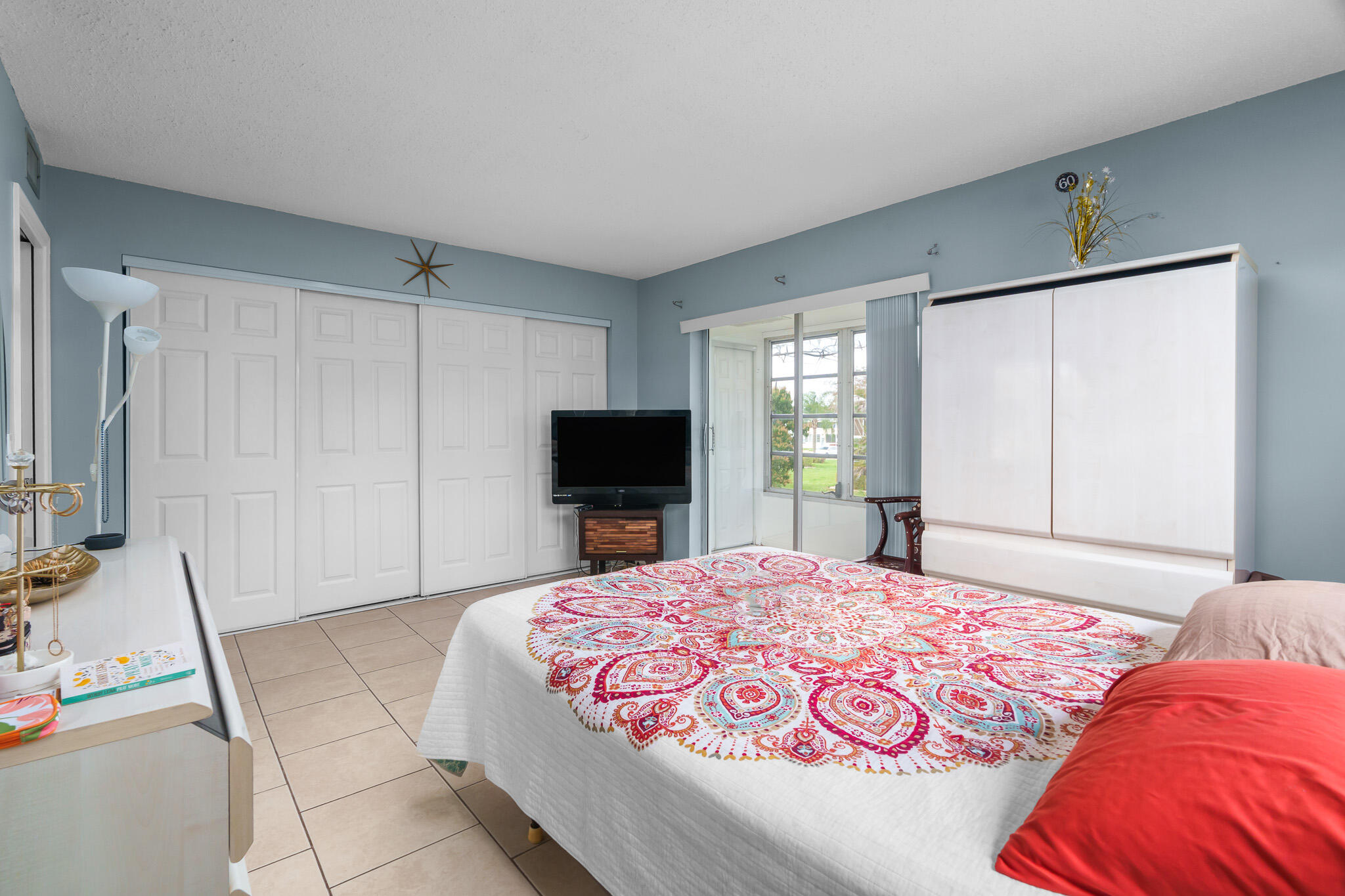 WINDSOR CONDOS - Residential Lease