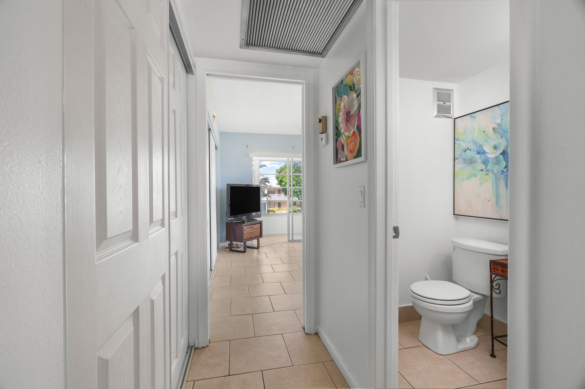WINDSOR CONDOS - Residential Lease
