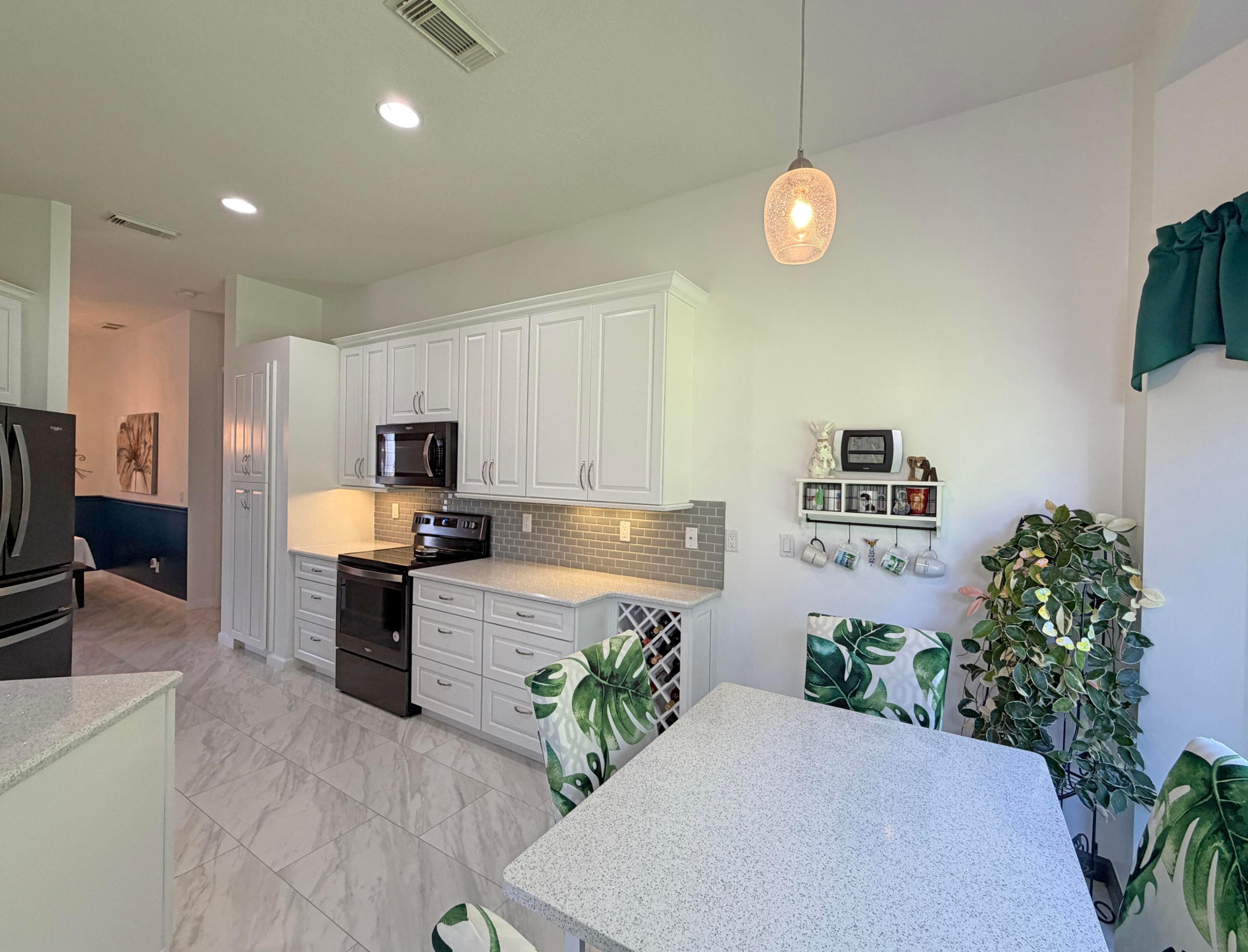 LAKE CHARLES - Residential
