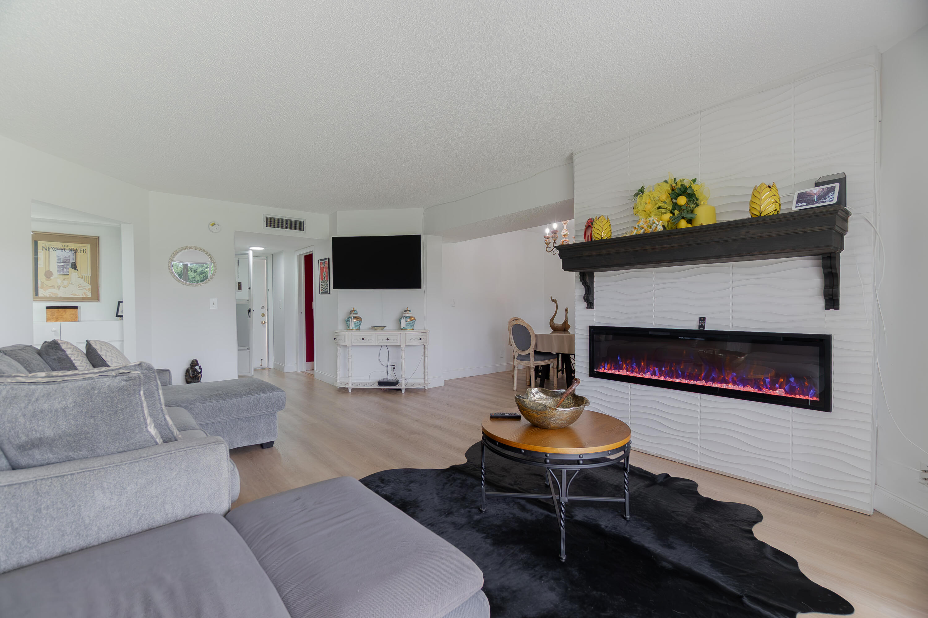 POINCIANA PLACE CONDO 1,2,8 AND 9 - Residential