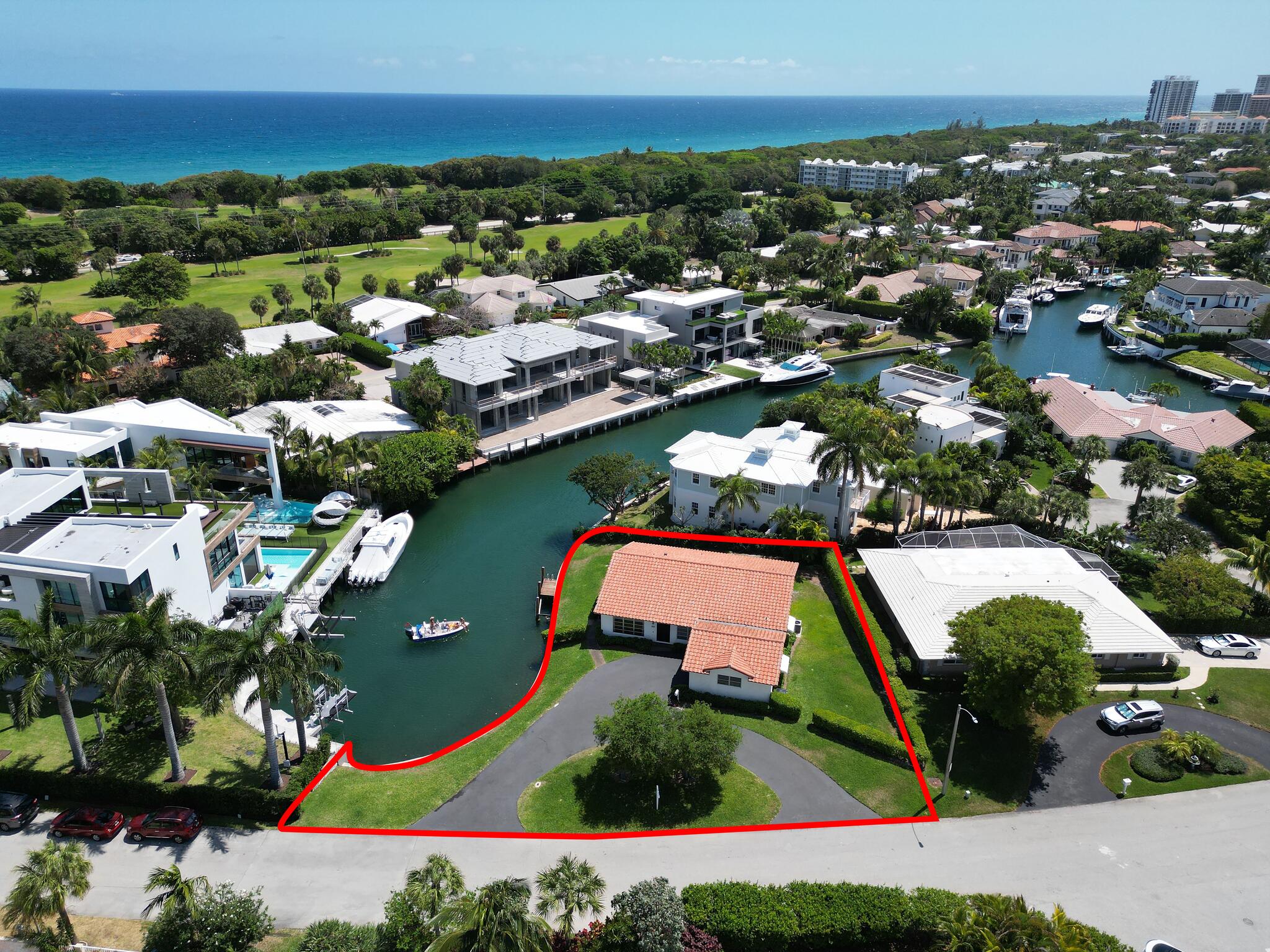 SUN AND SURF CLUB COMMUNITY - Residential