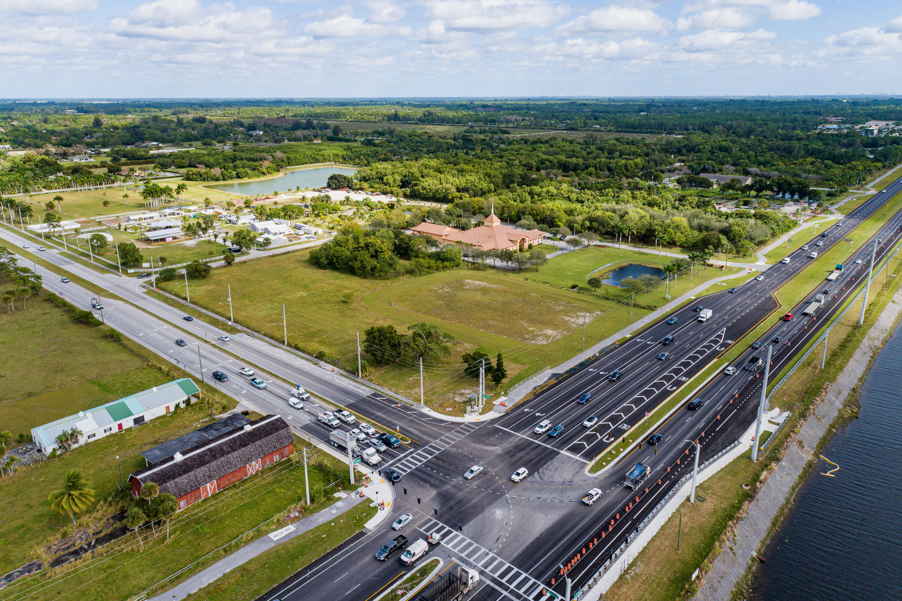 Prime Corner Development Opportunity! This premier commercial vacant land parcel sits directly on the high traffic northeast signalized corner of Southern Boulevard (State Road 80) and Seminole Pratt Whitney Road. Recently annexed into the prestigious Village of Wellington, this high exposure property features coveted Community Commercial (CC) zoning. Perfect for retail, restaurant, medical, or mixed use development. Capitalize on incredible highway frontage, excellent visibility, and the rapid growth of Palm Beach County's western corridor. Bring your vision to Wellington's newest commercial hotspot!