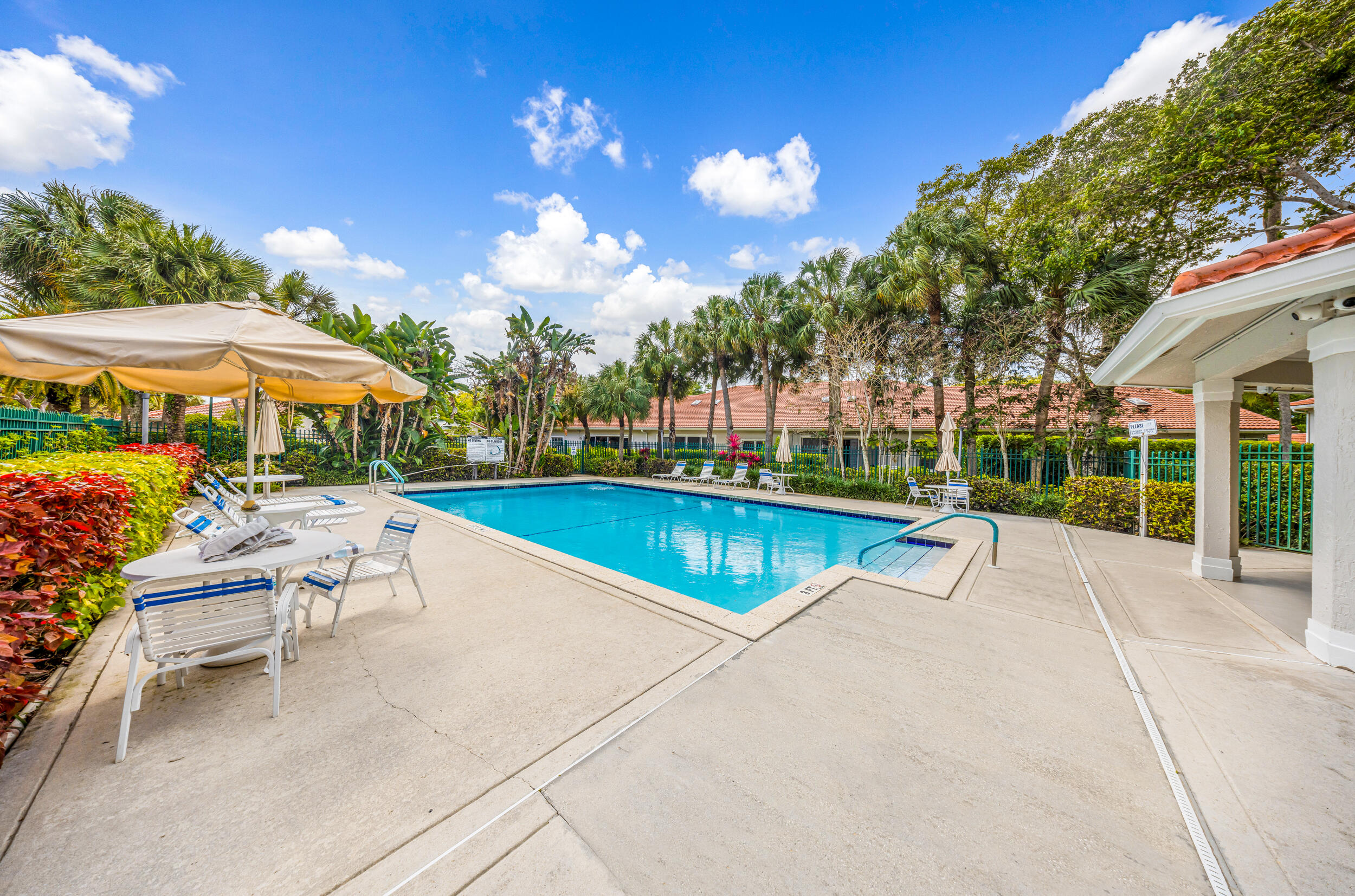 MISTY OAKS AT PALM-AIRE CONDO - Residential