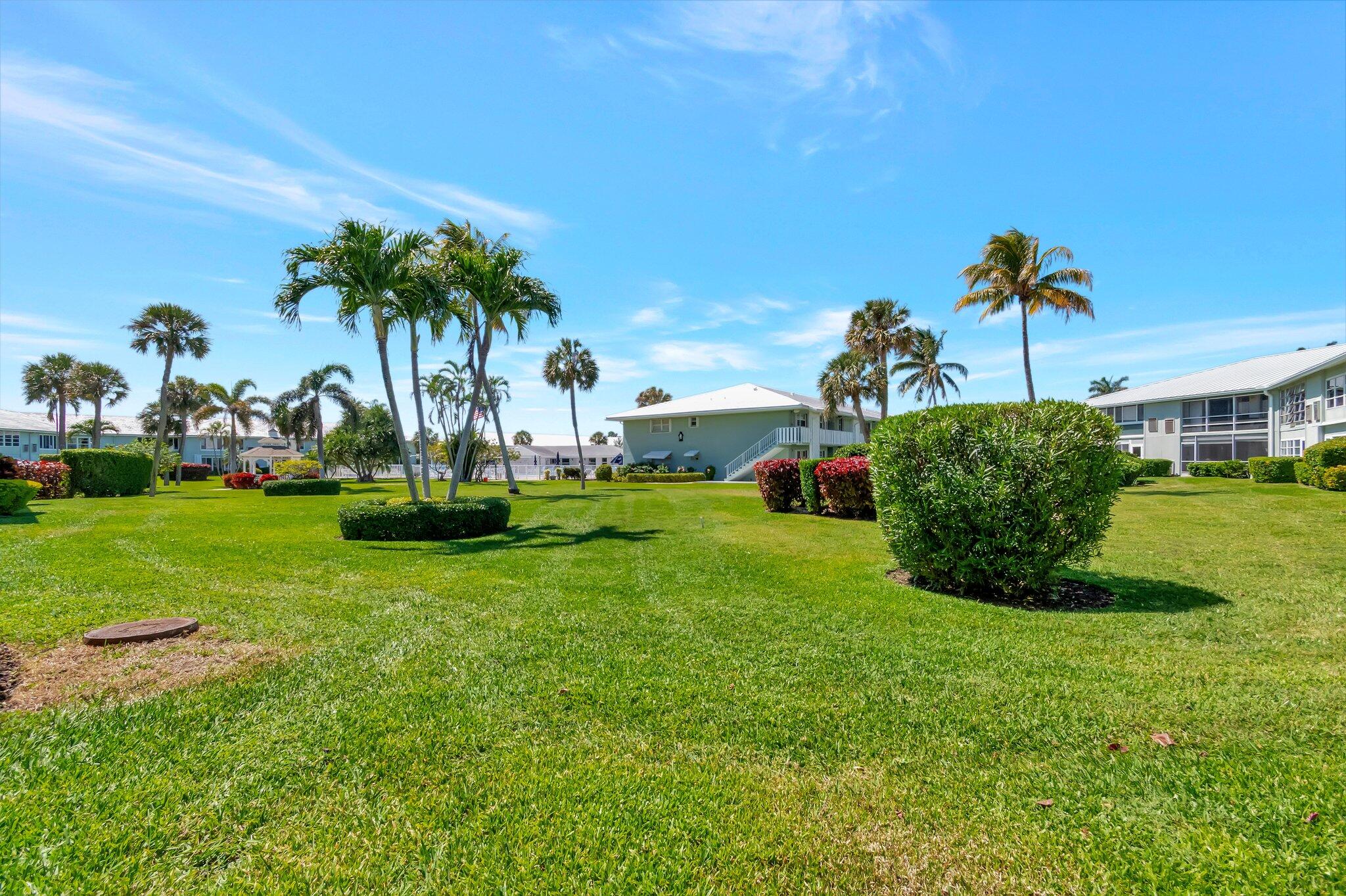 ST GEORGE HOUSE CONDO - Residential