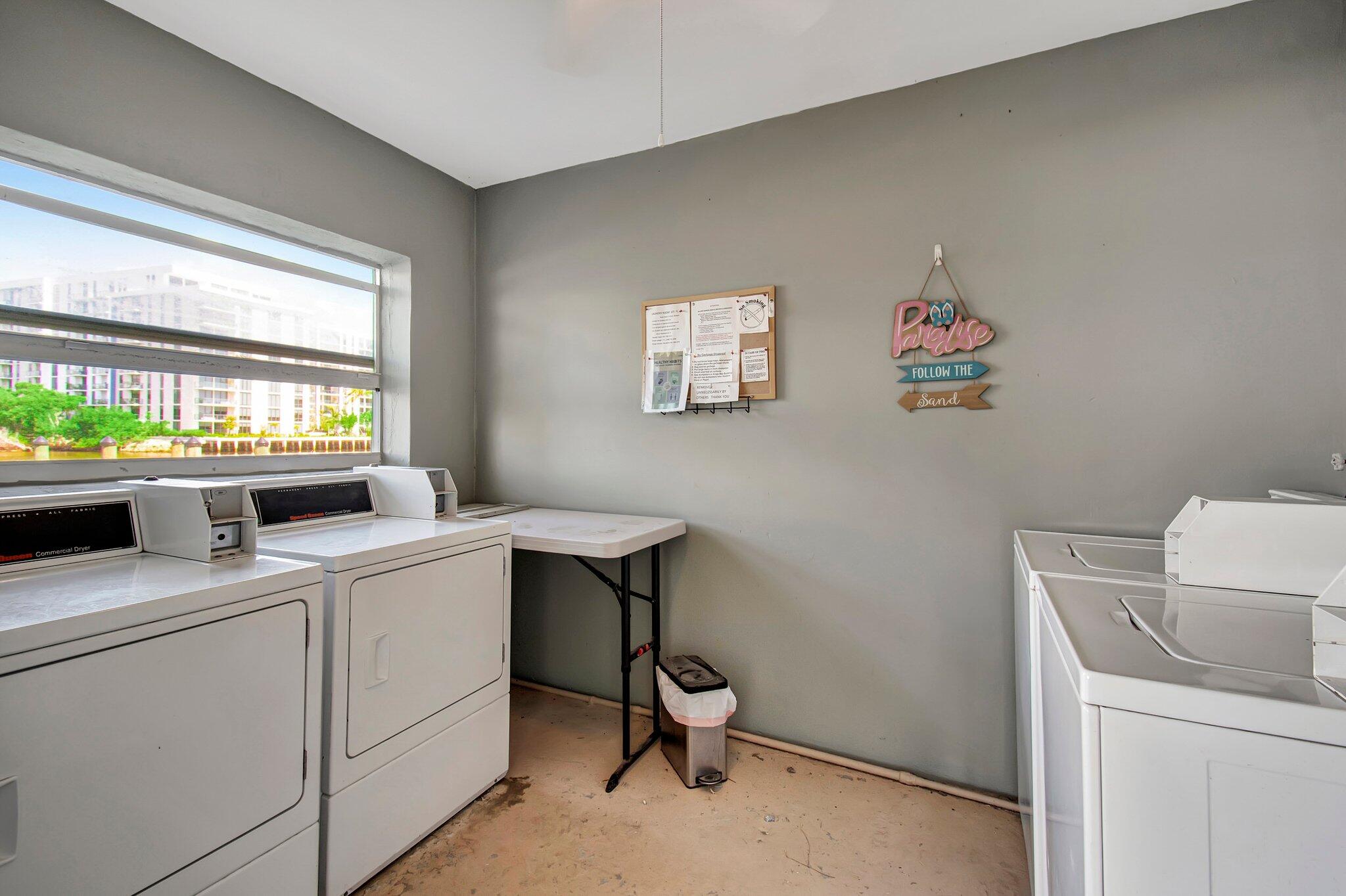 ST GEORGE HOUSE CONDO - Residential