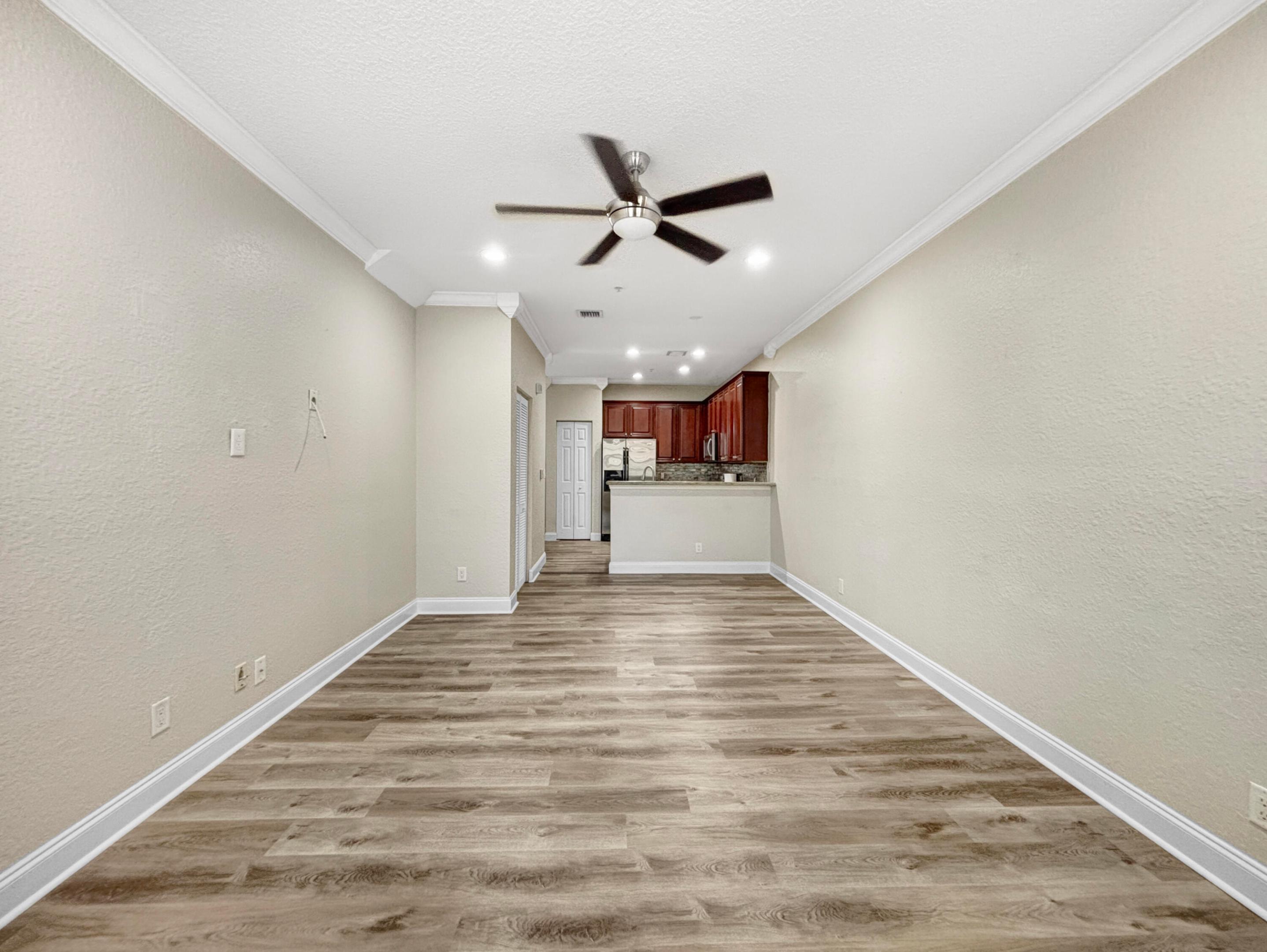 SANDPIPER COVE AT BOTANICA CONDO - Residential Lease