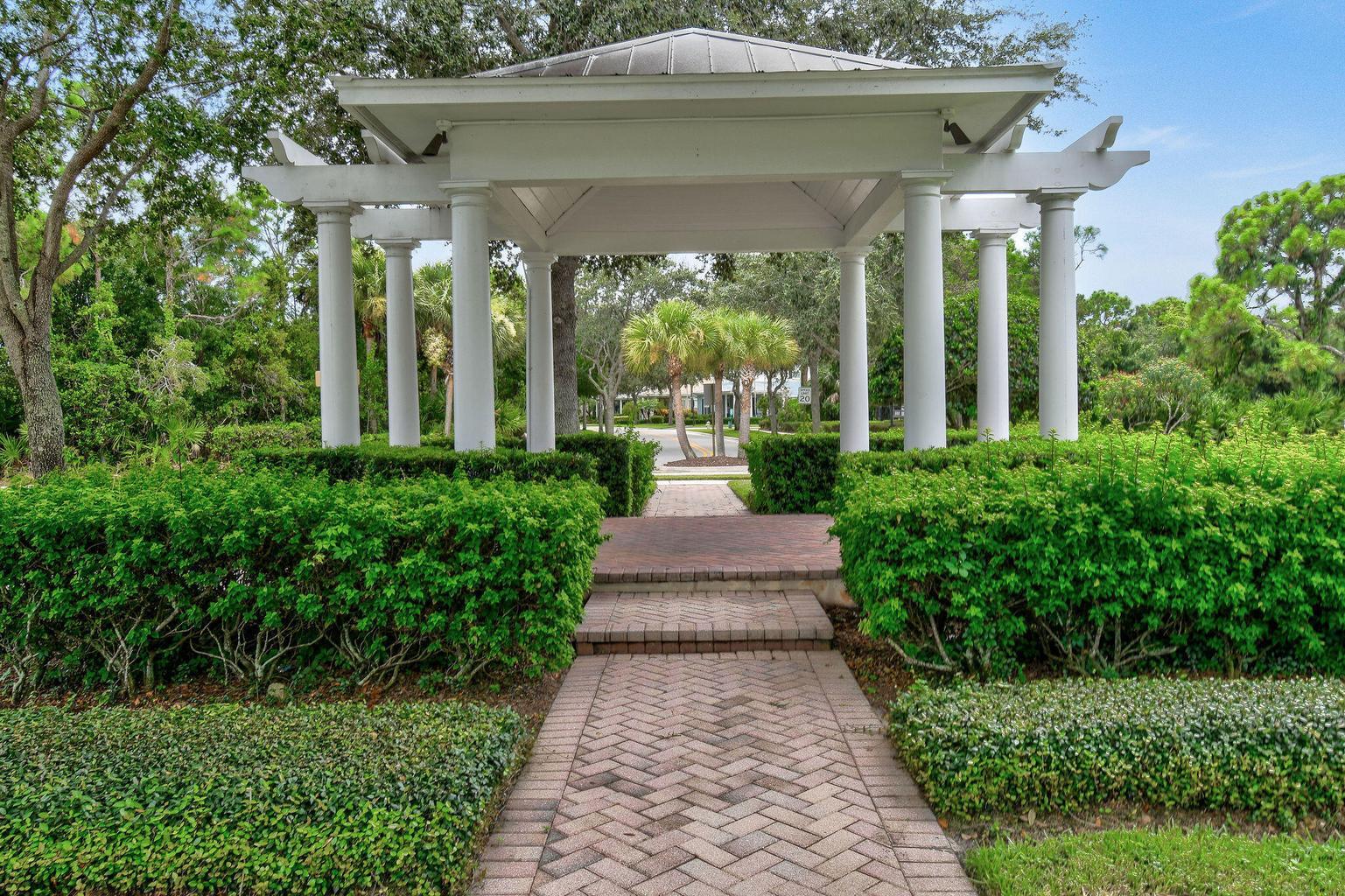 SANDPIPER COVE AT BOTANICA CONDO - Residential Lease