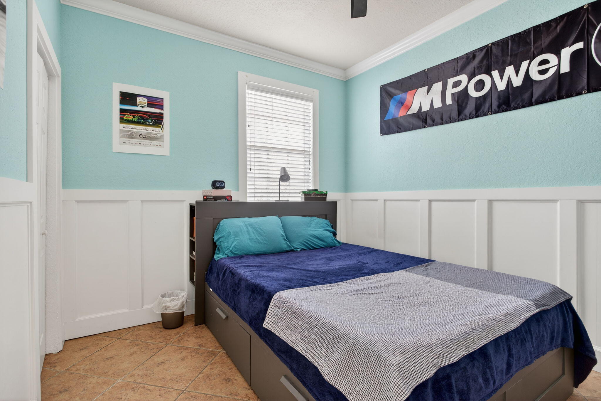 HAMPTON HILLS CONDO - Residential