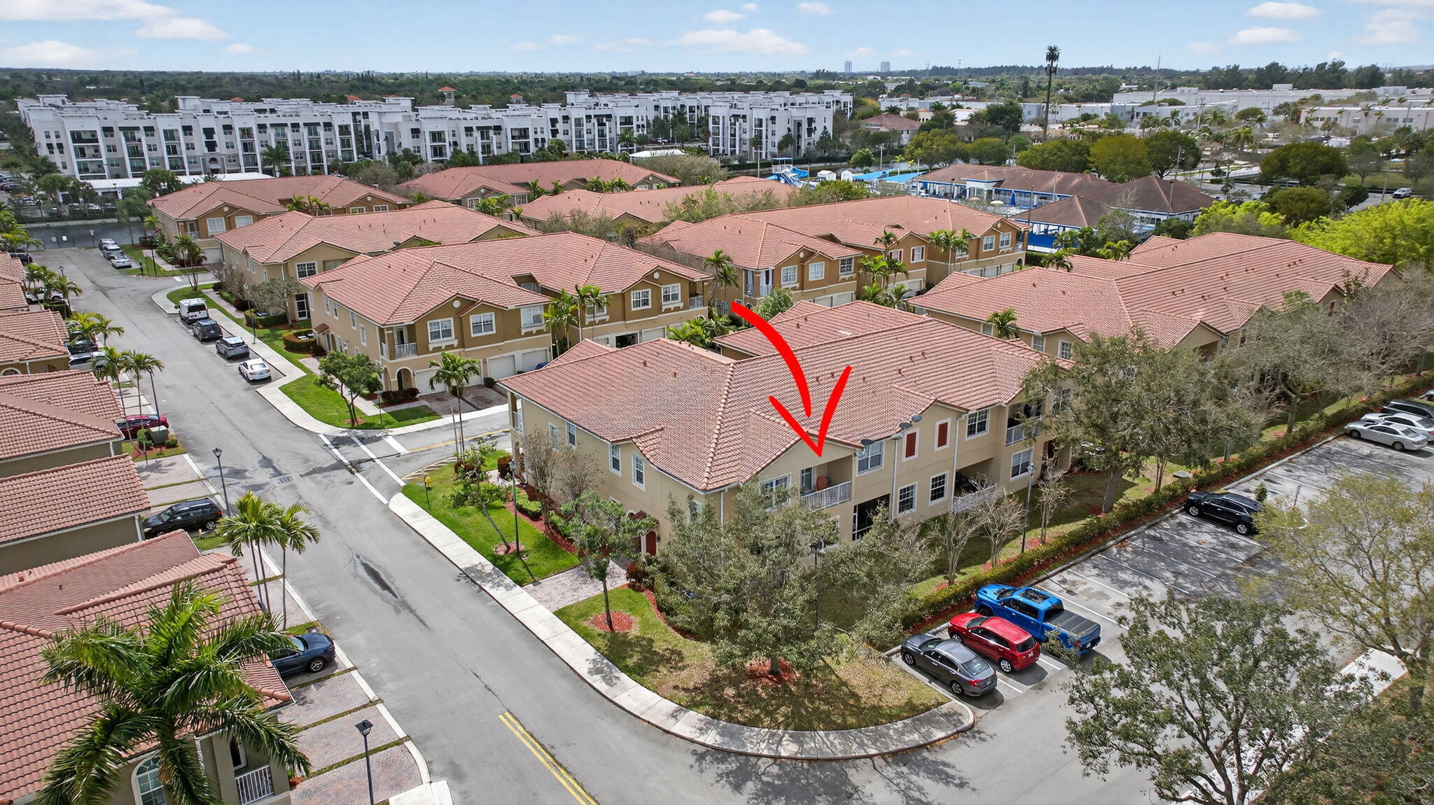 HAMPTON HILLS CONDO - Residential