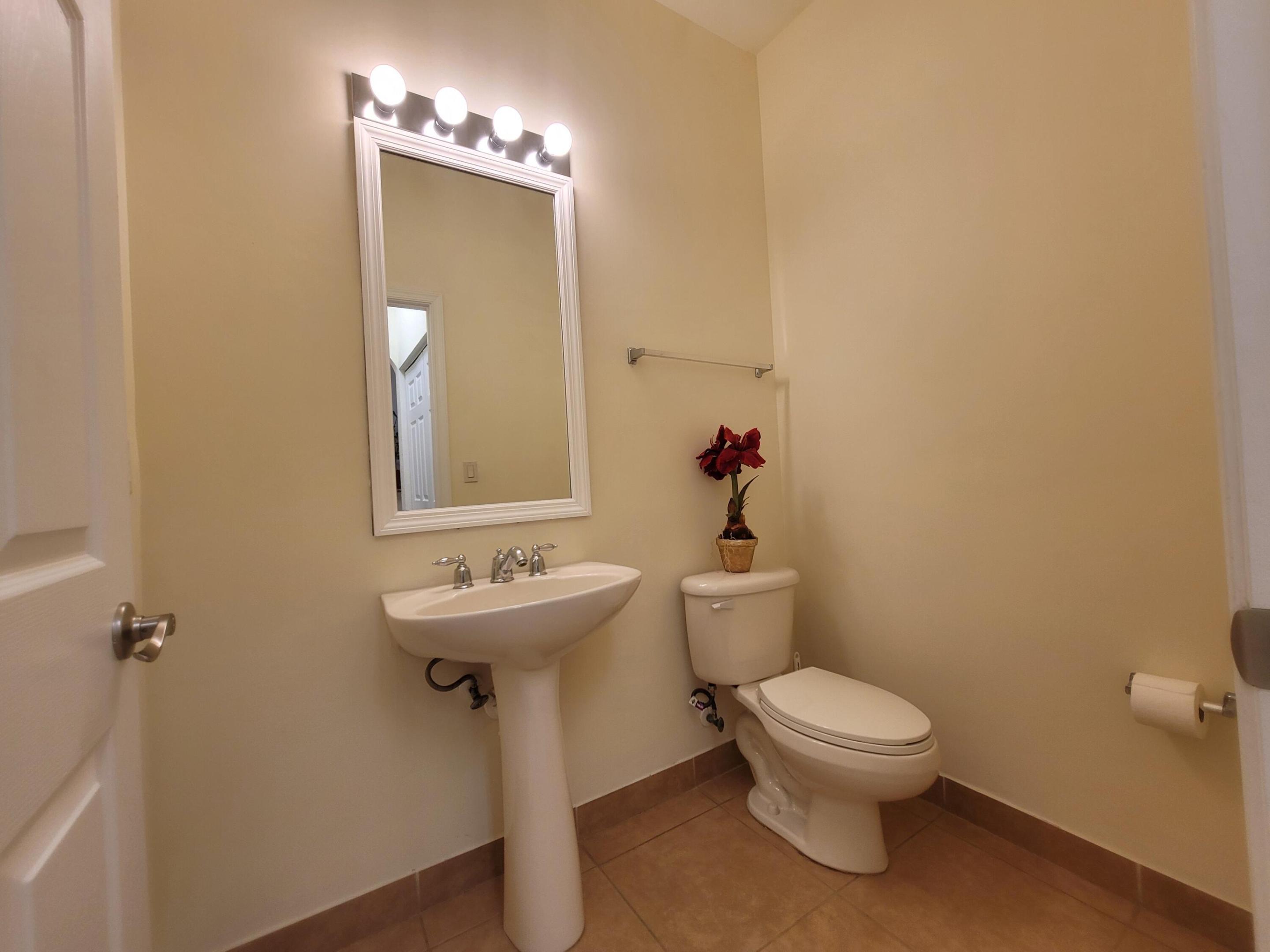 BRADFORD PLACE - Residential Lease