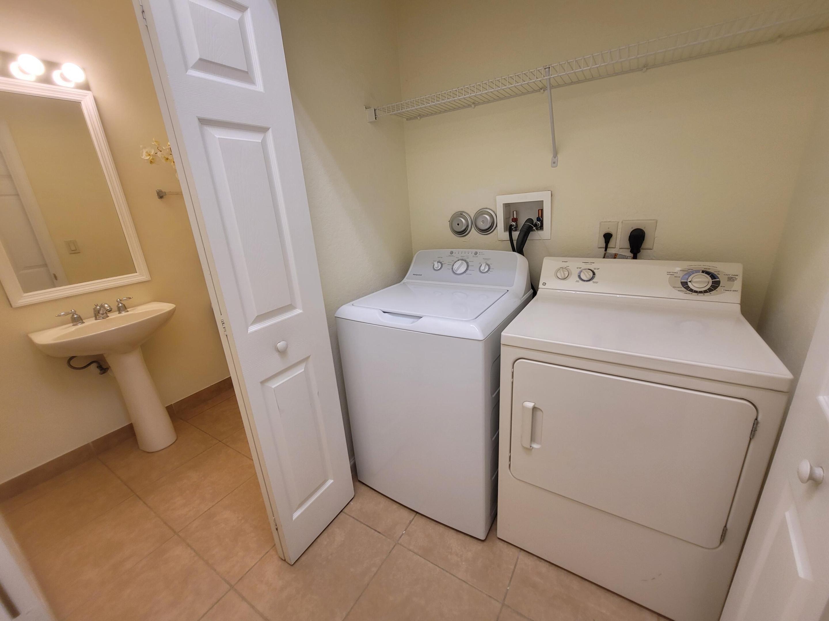 BRADFORD PLACE - Residential Lease