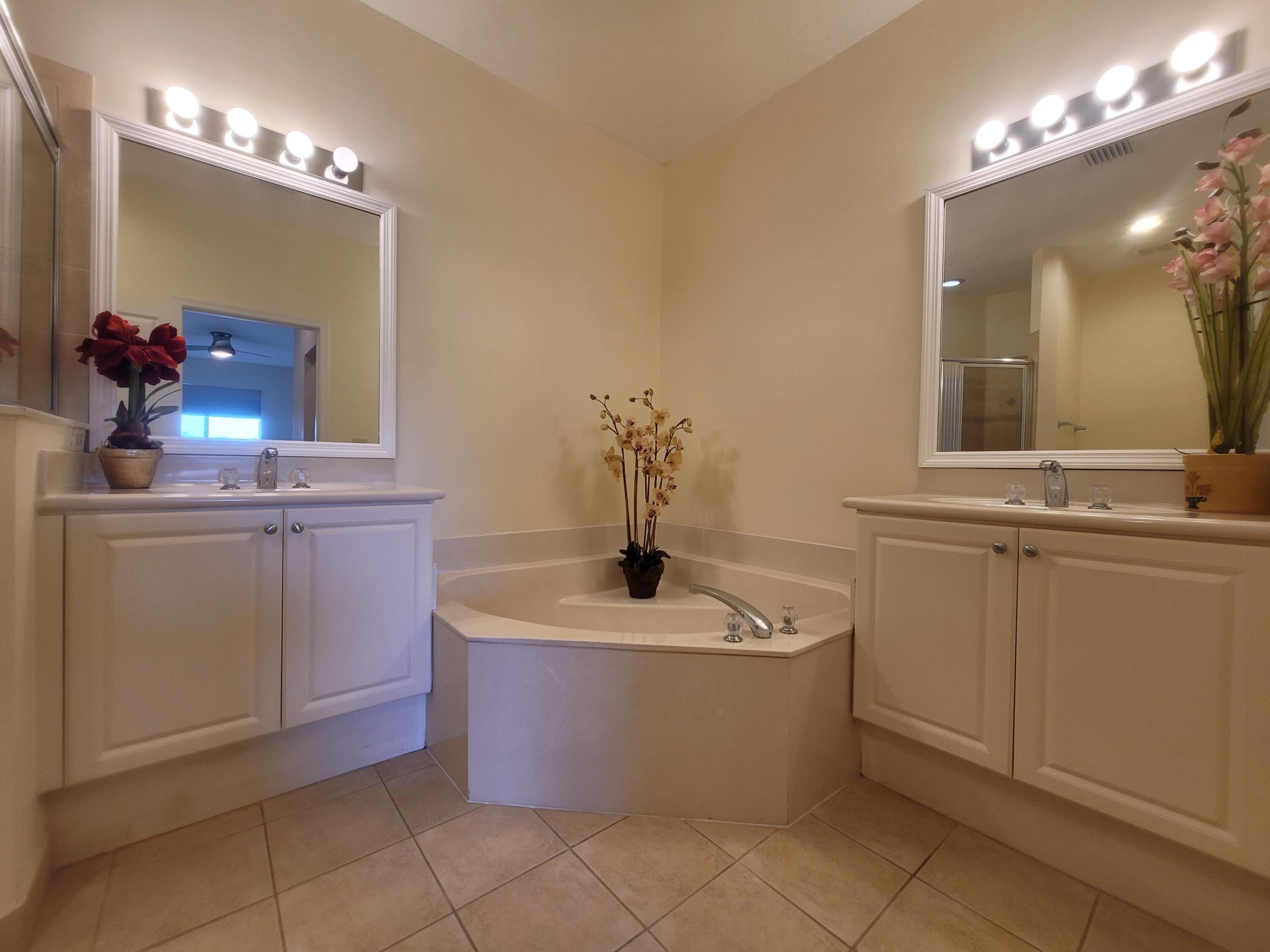 BRADFORD PLACE - Residential Lease