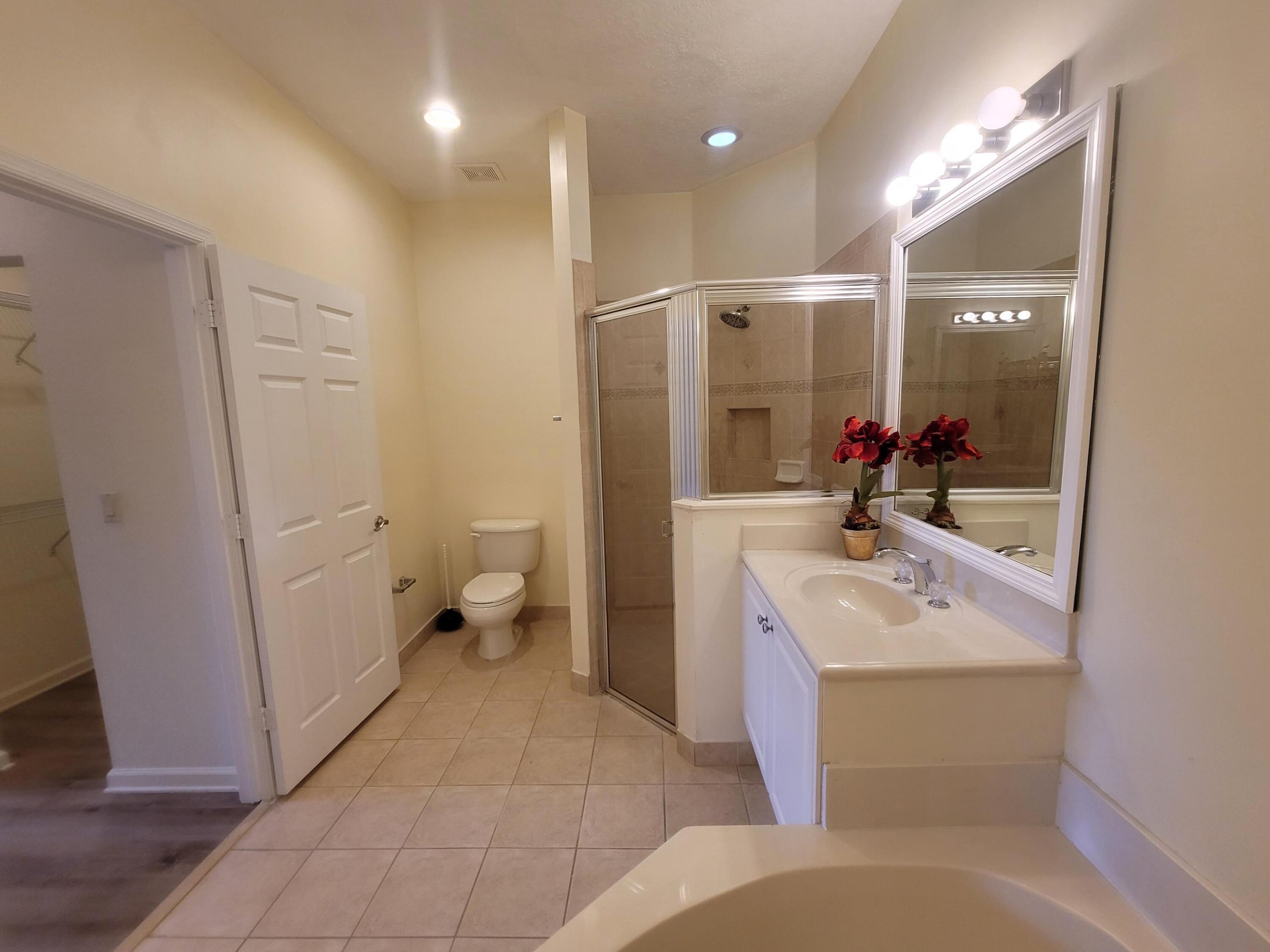BRADFORD PLACE - Residential Lease