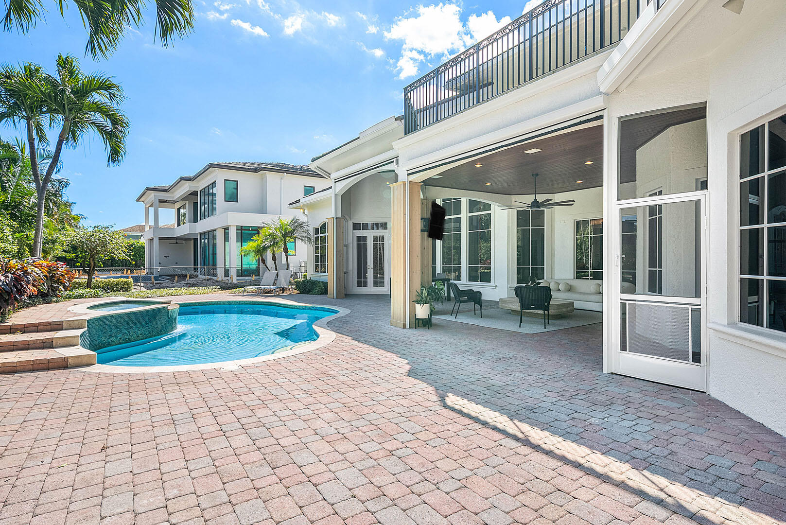 Royal Palm Yacht & Country Club - Residential