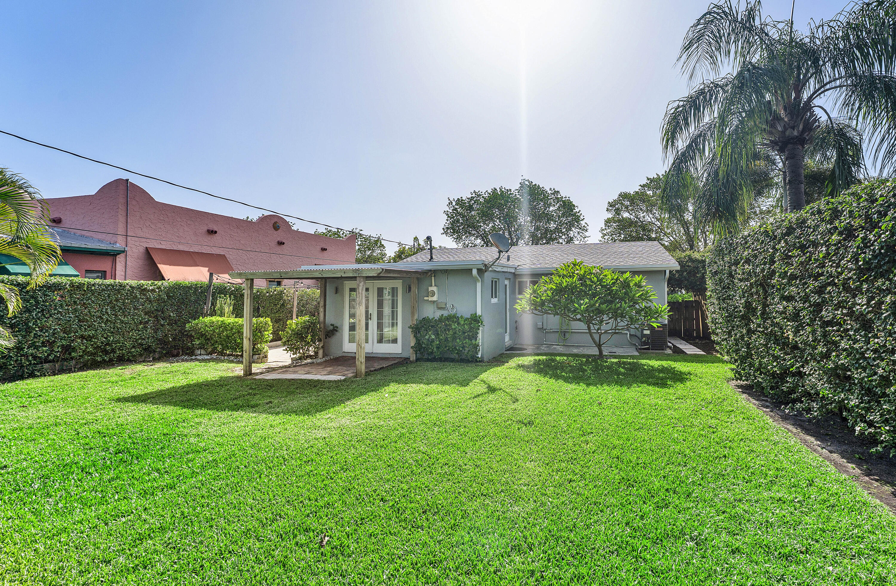 COLLEGE PARK - Residential
