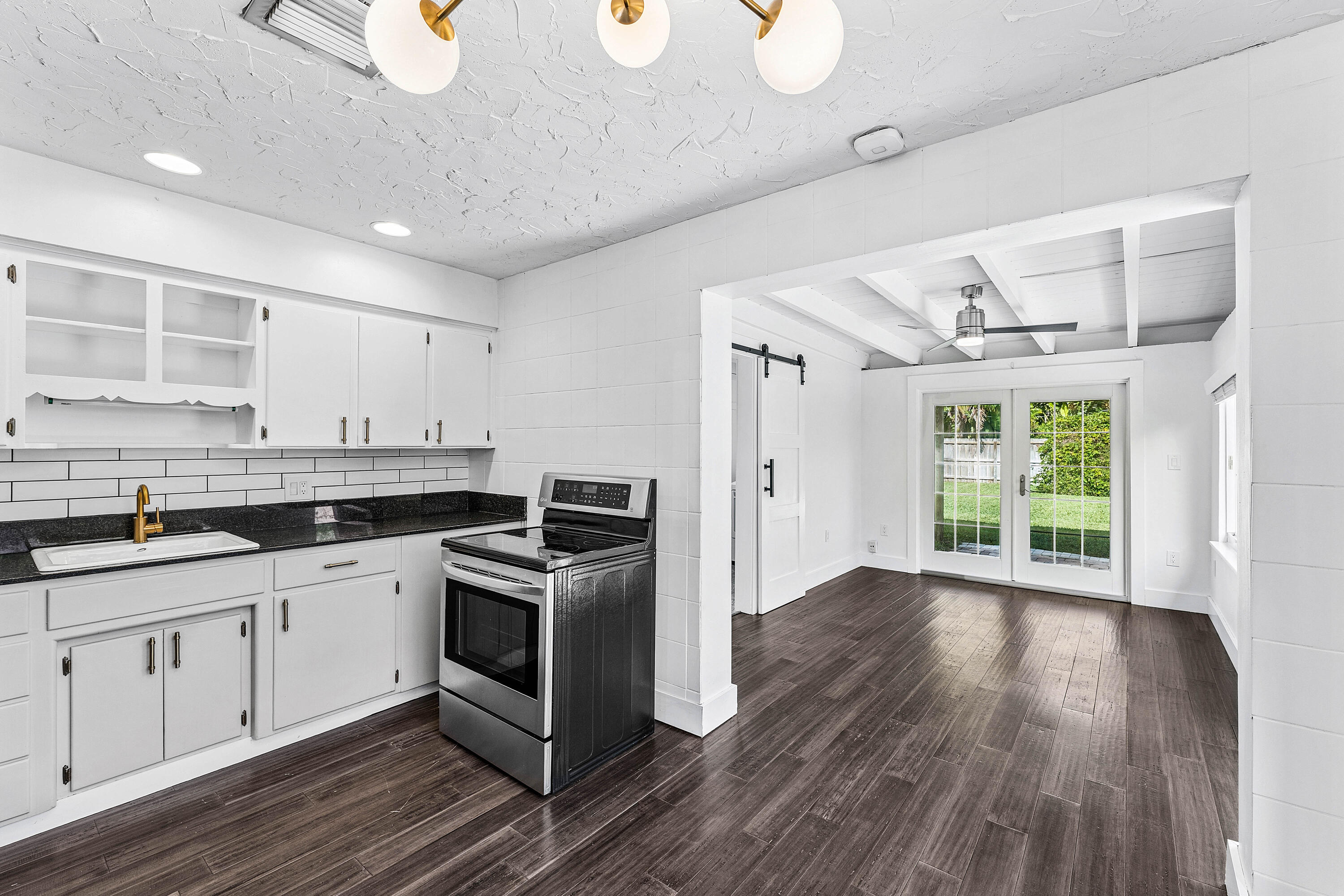 COLLEGE PARK - Residential