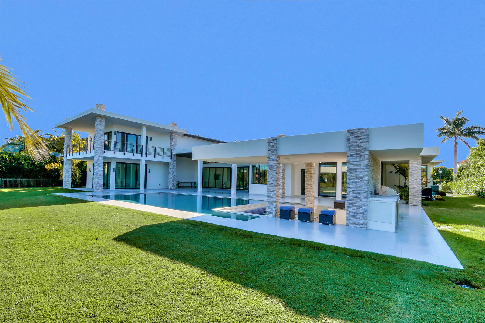 CYPRESS ISLAND OF PALM BEACH POLO & COUN - Residential