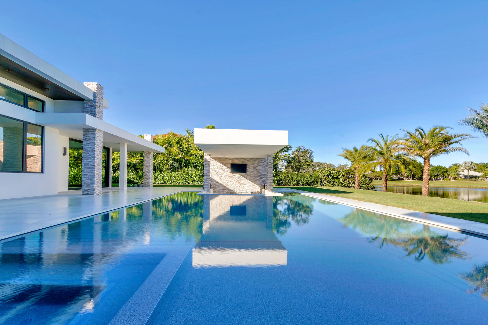 CYPRESS ISLAND OF PALM BEACH POLO & COUN - Residential