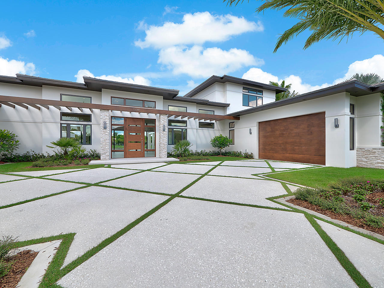 CYPRESS ISLAND OF PALM BEACH POLO & COUN - Residential