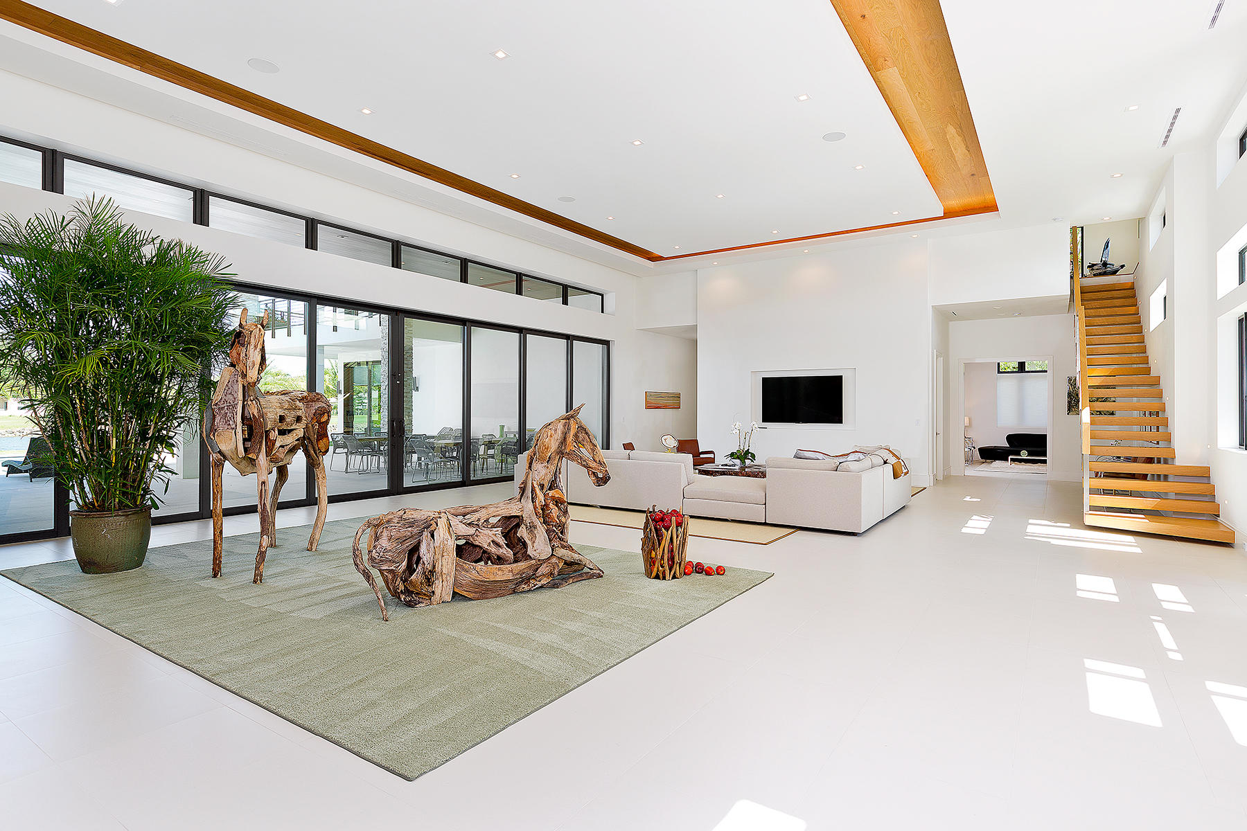 CYPRESS ISLAND OF PALM BEACH POLO & COUN - Residential