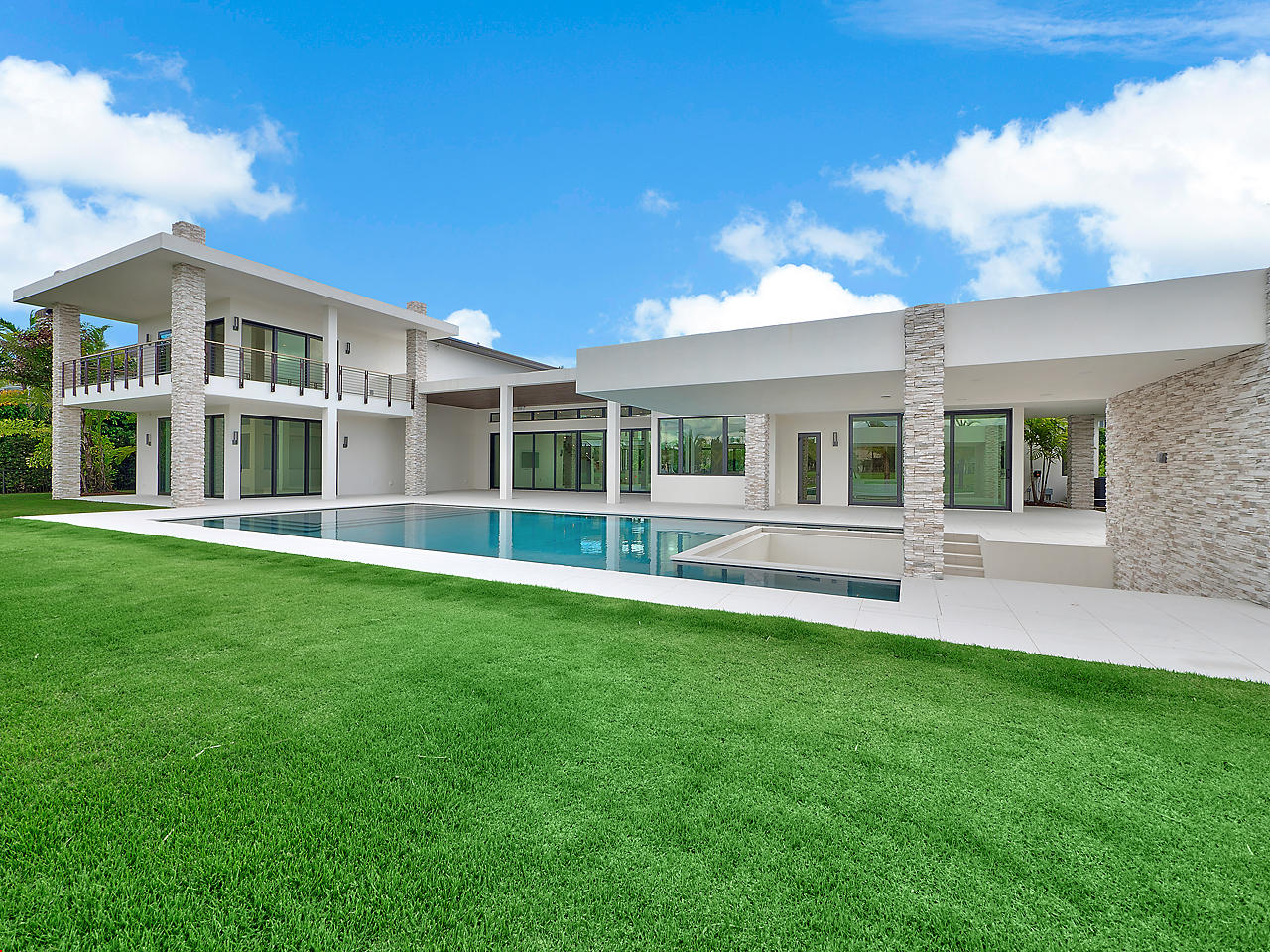 CYPRESS ISLAND OF PALM BEACH POLO & COUN - Residential