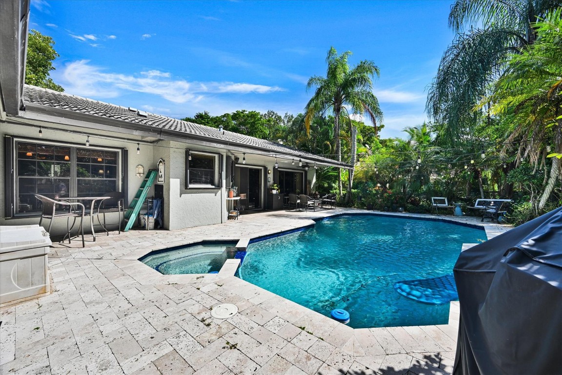 CYPRESS GLEN - Residential