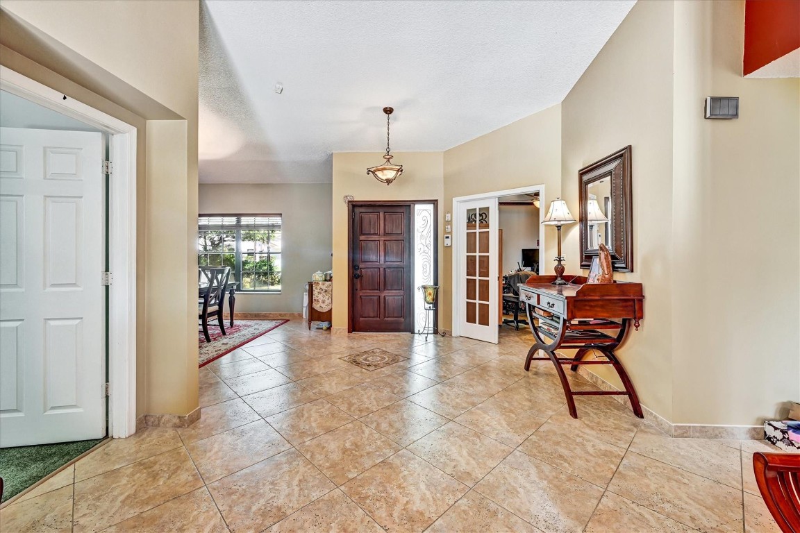 CYPRESS GLEN - Residential