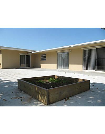 FALCON SUB NO ONE - Residential