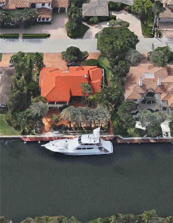 Del Lago Isle 42-2 B - Residential