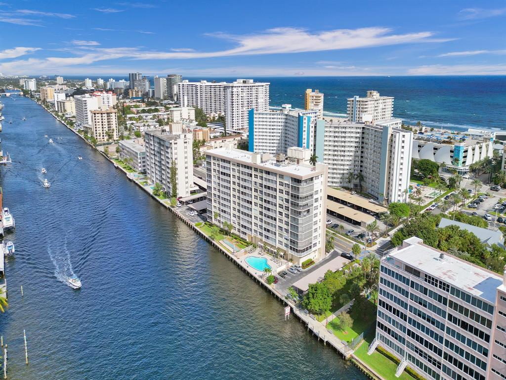 SEVILLE HOUSE CONDO APTS - Residential Lease