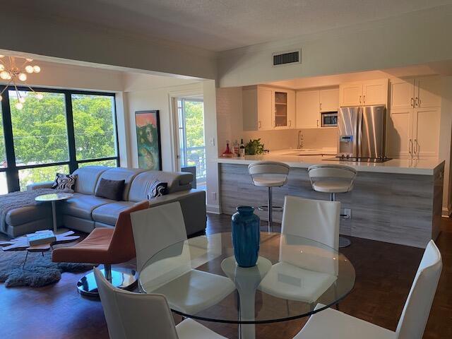 ROGERS HOUSE CONDOMINIUM - Residential