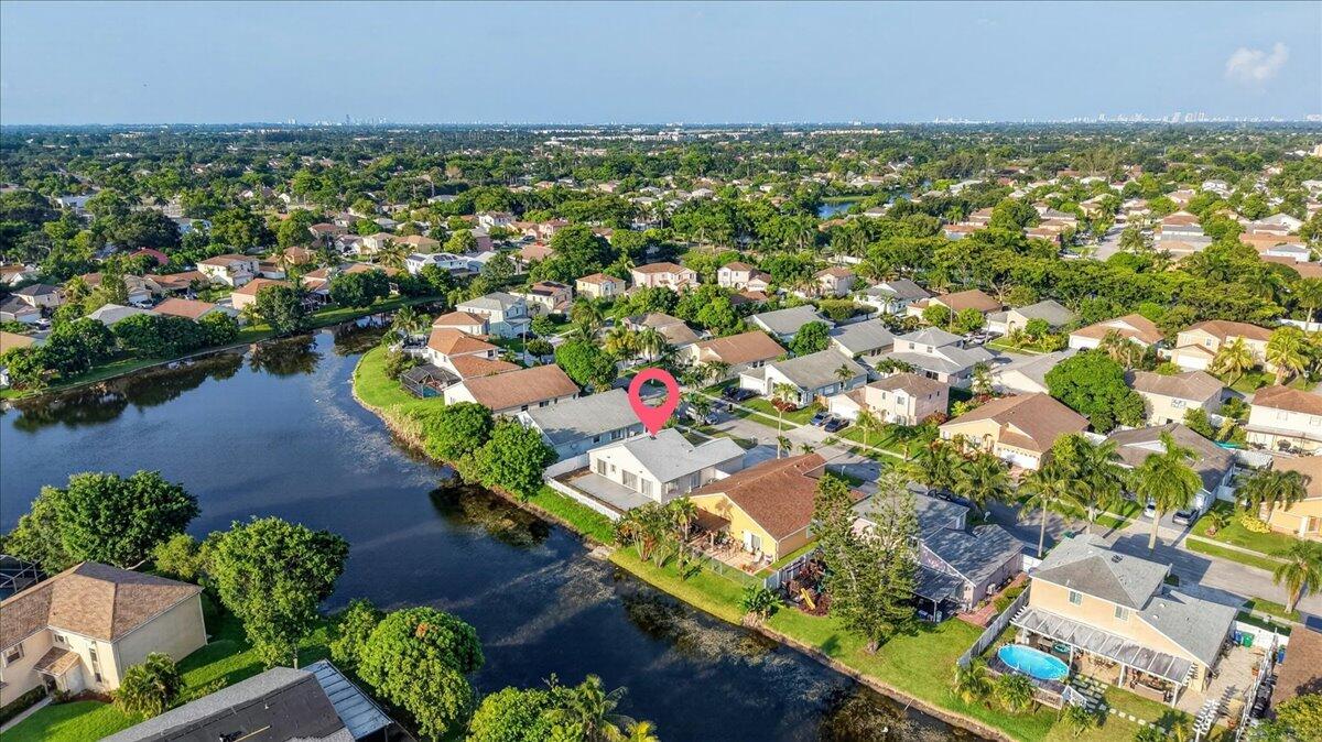 RIVER RUN - Residential