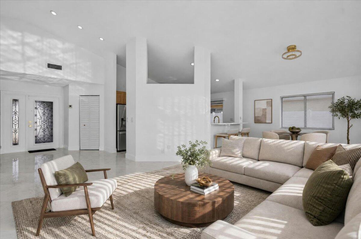 RIVER RUN - Residential