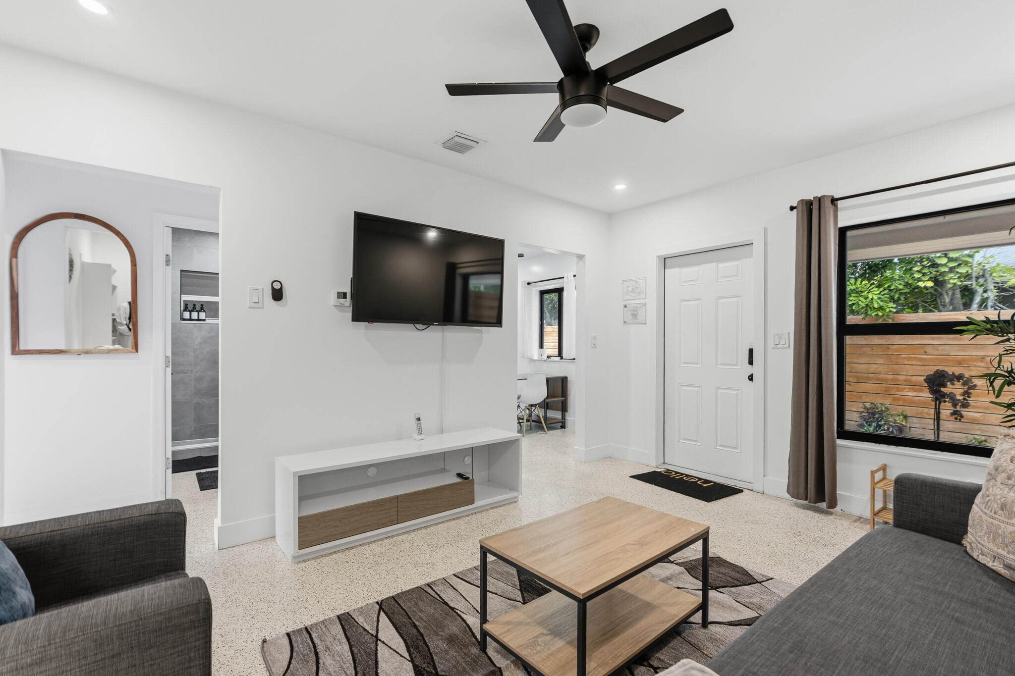 CROISSANT PARK RIVER SEC - Residential Income