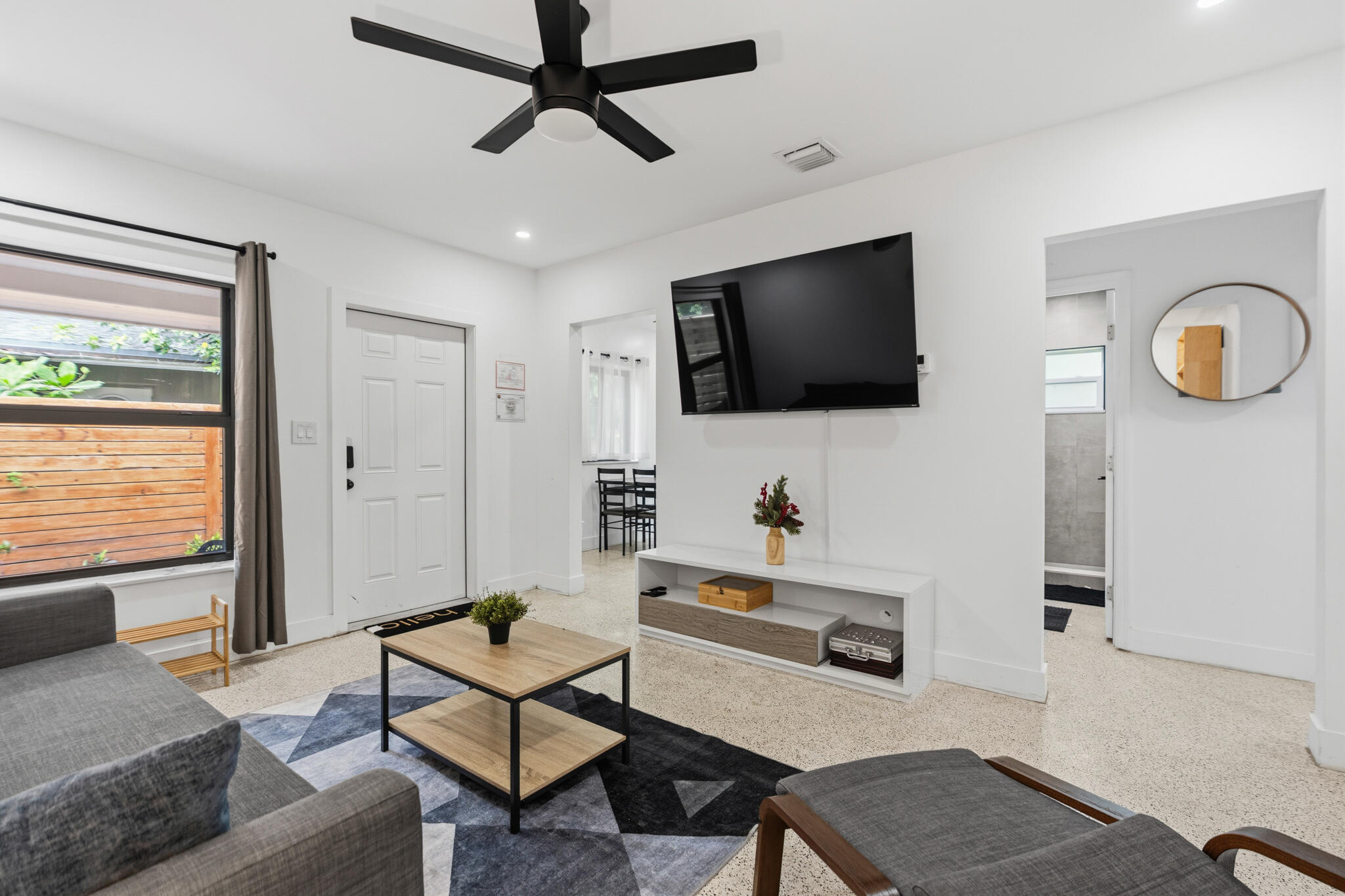 CROISSANT PARK RIVER SEC - Residential Income