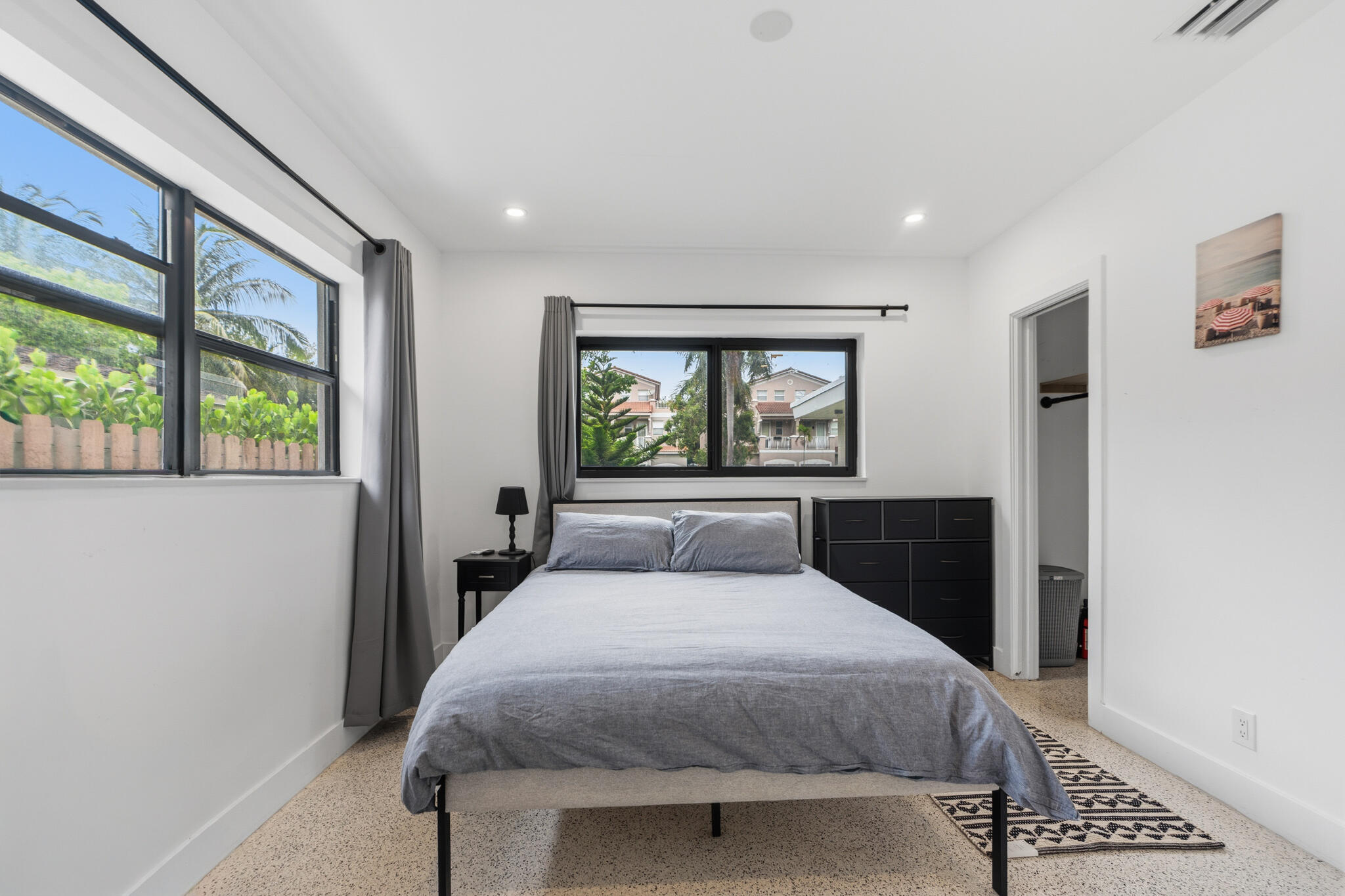 CROISSANT PARK RIVER SEC - Residential Income