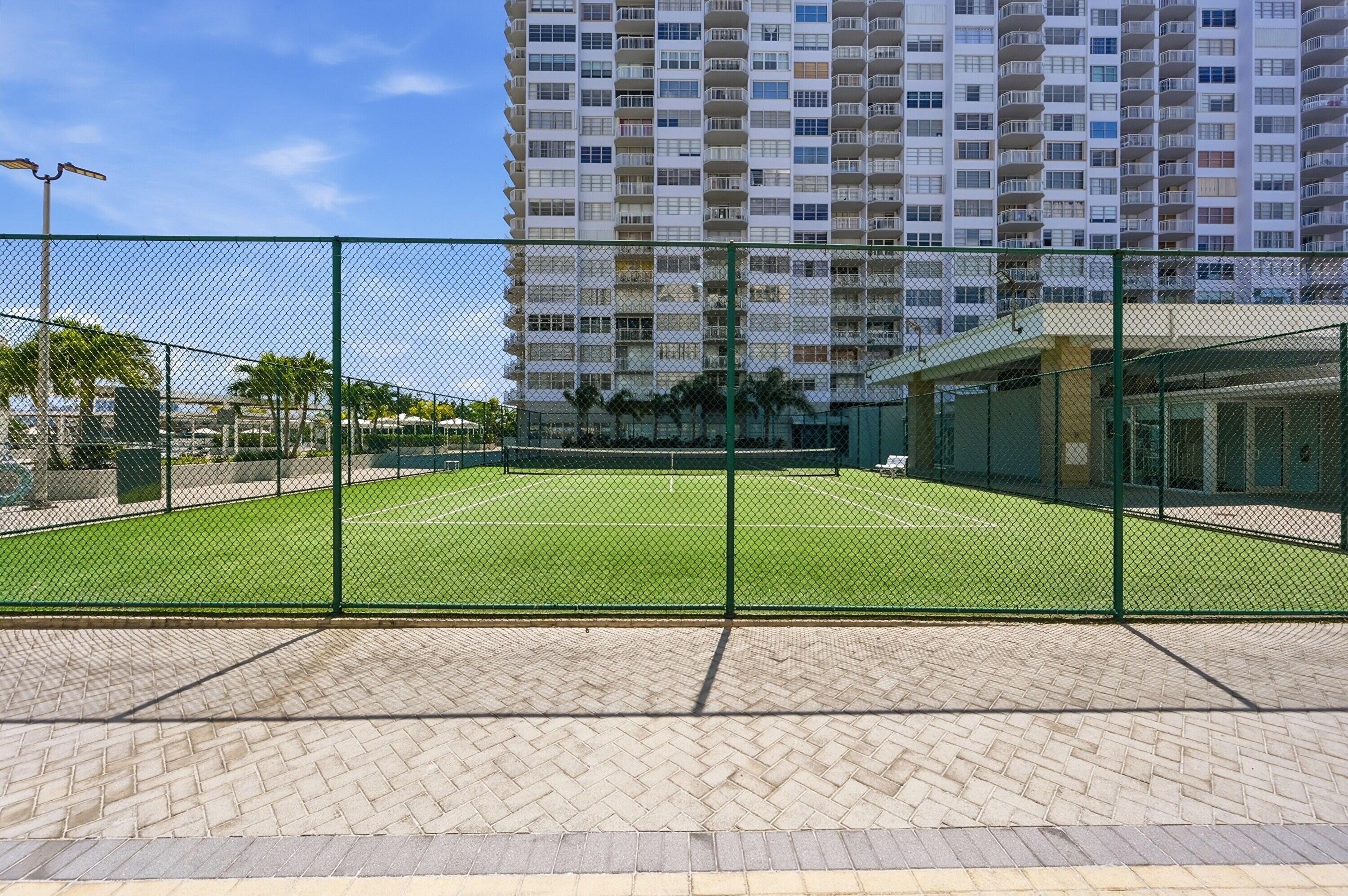 DEL PRADO MARINA - Residential
