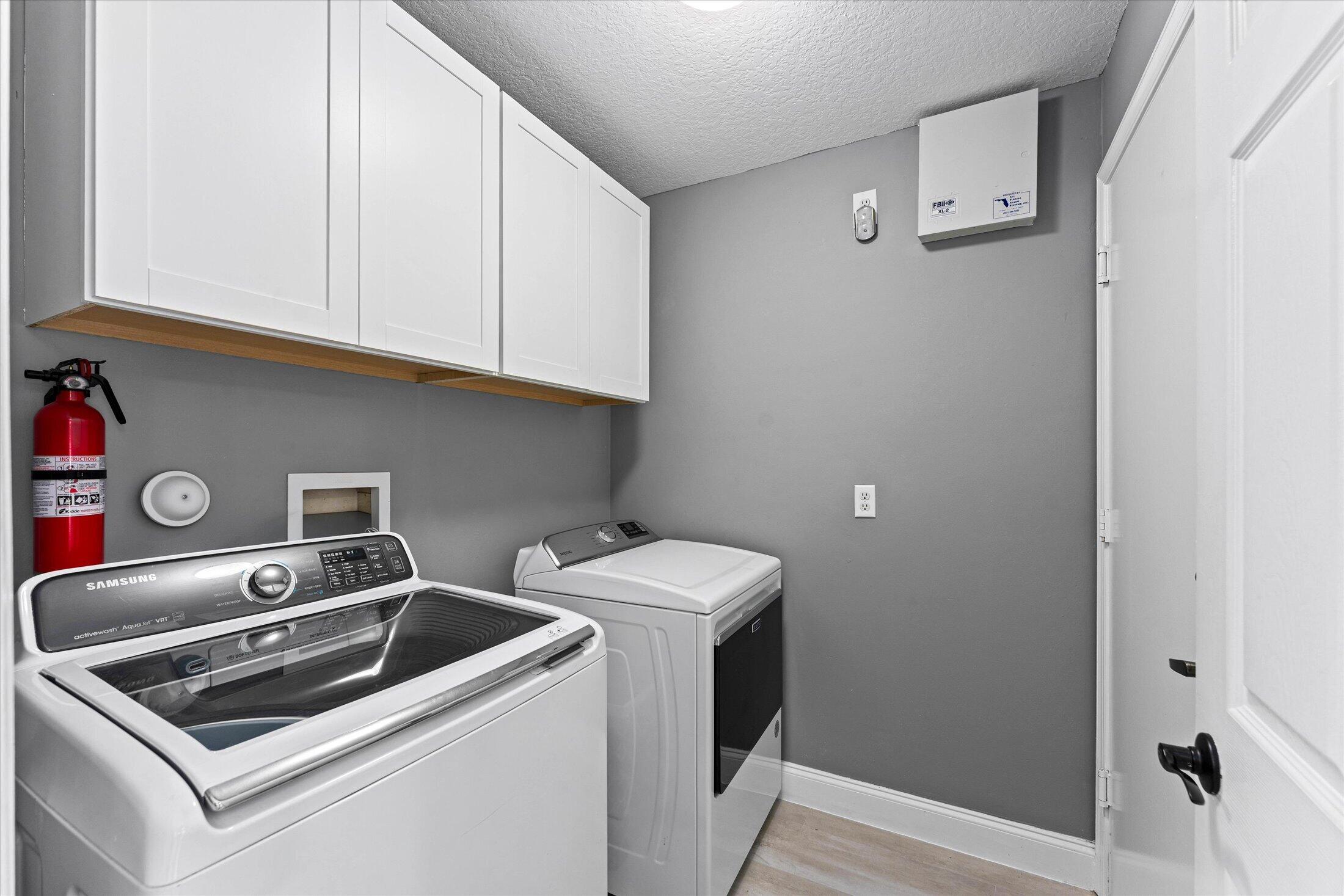 HILLSBORO COUNTRY CLUB - Residential Lease