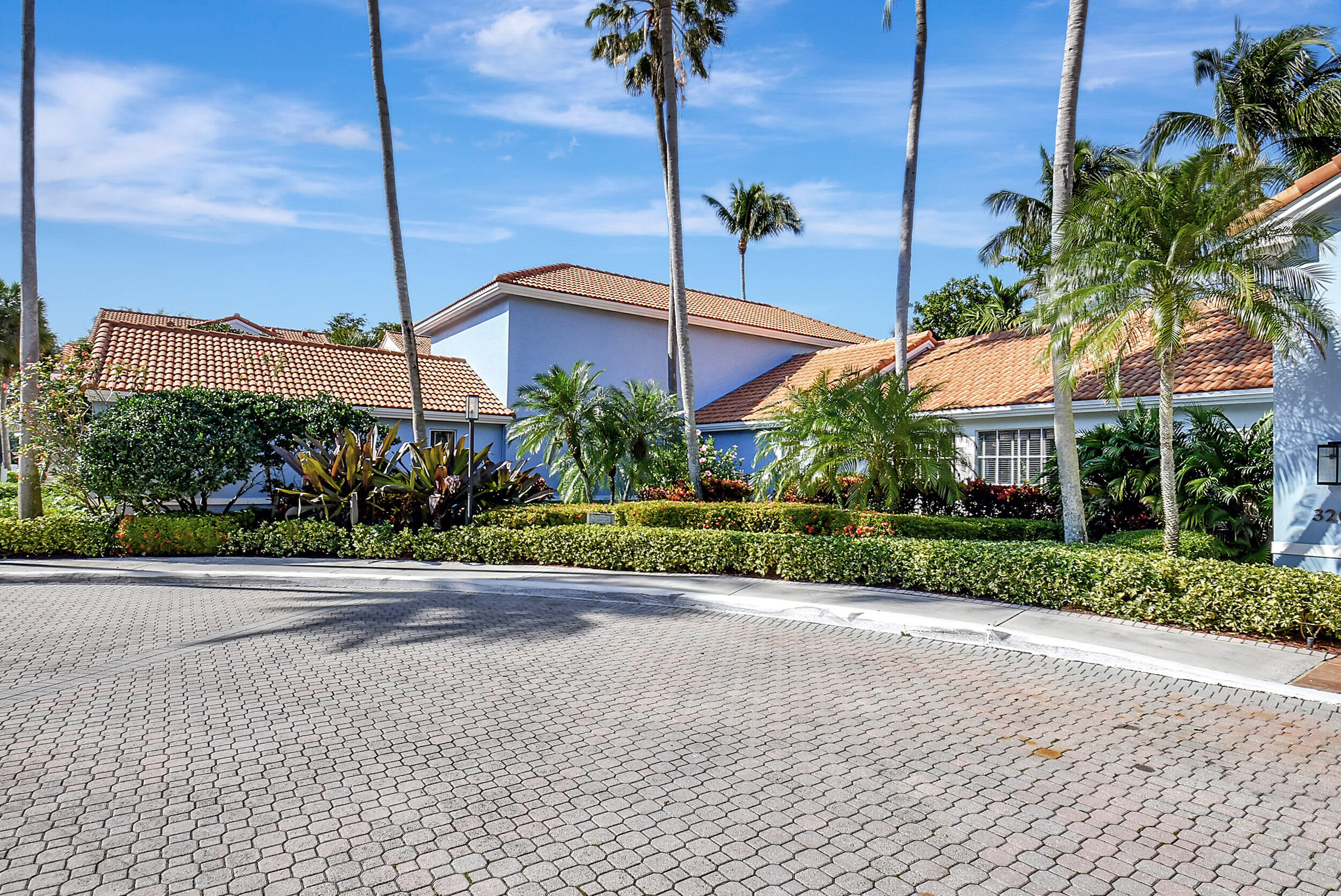 BOCAR CONDO - Residential Lease