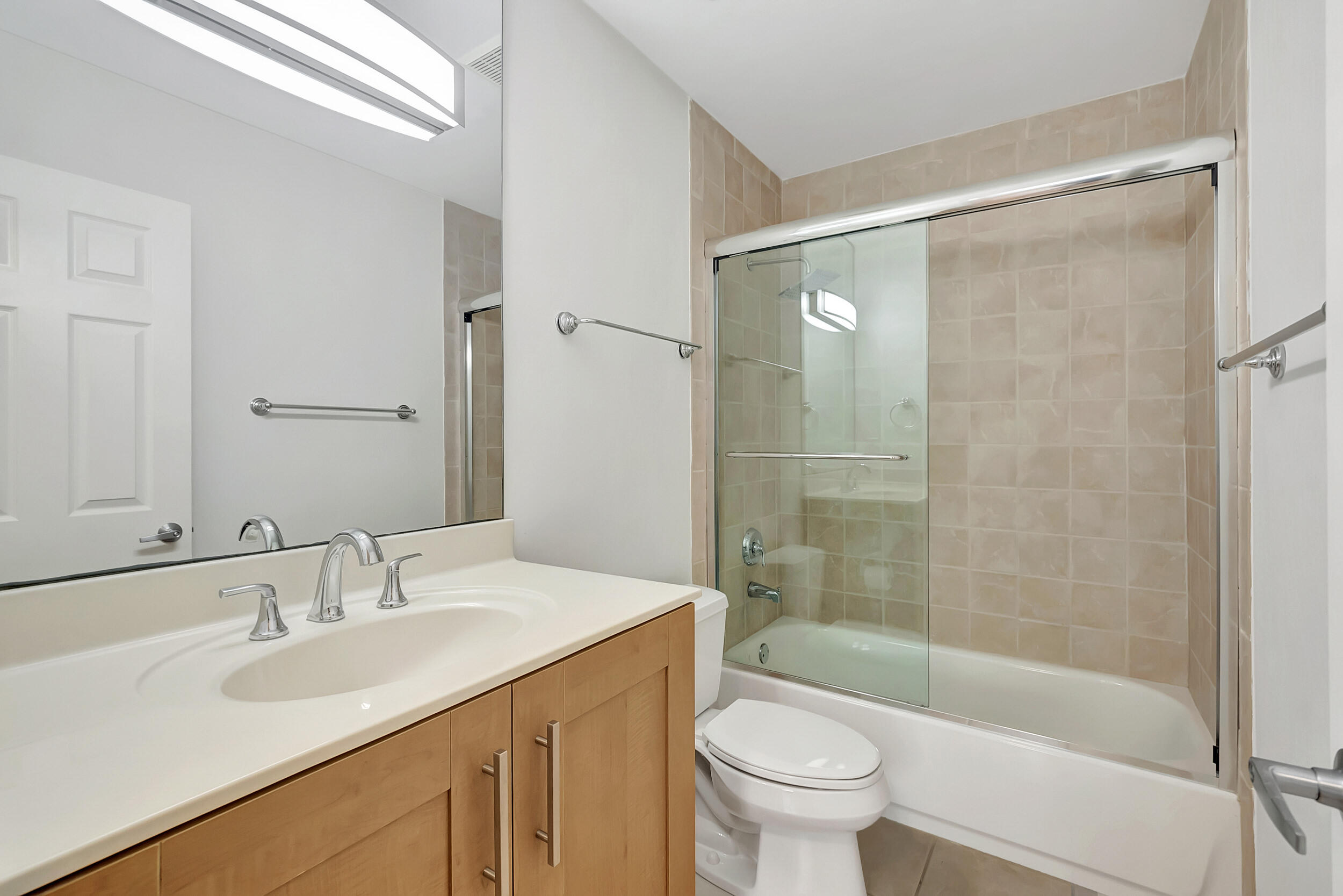 BOCAR CONDO - Residential Lease