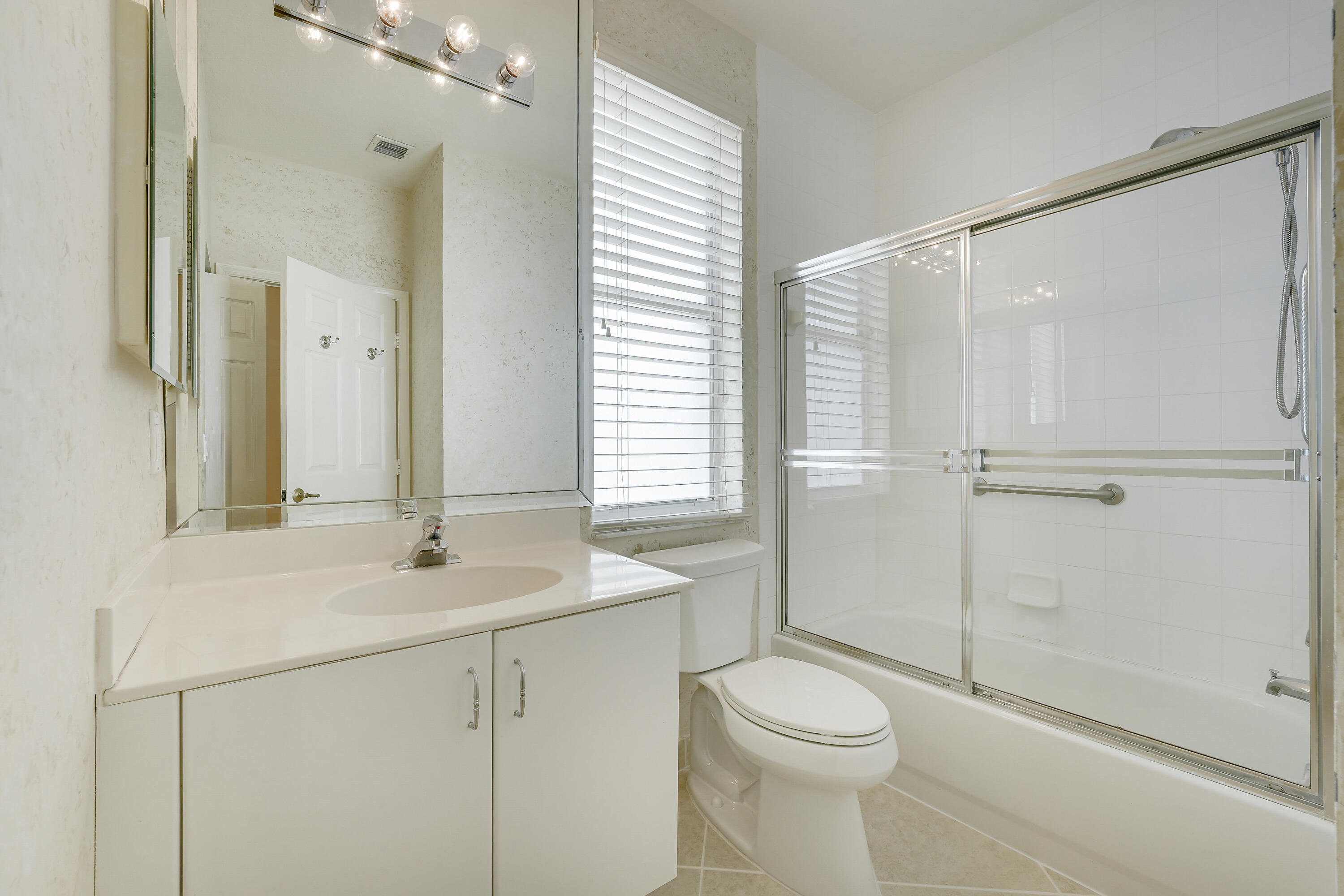 BELLAGGIO, TOWNE PARK - Residential