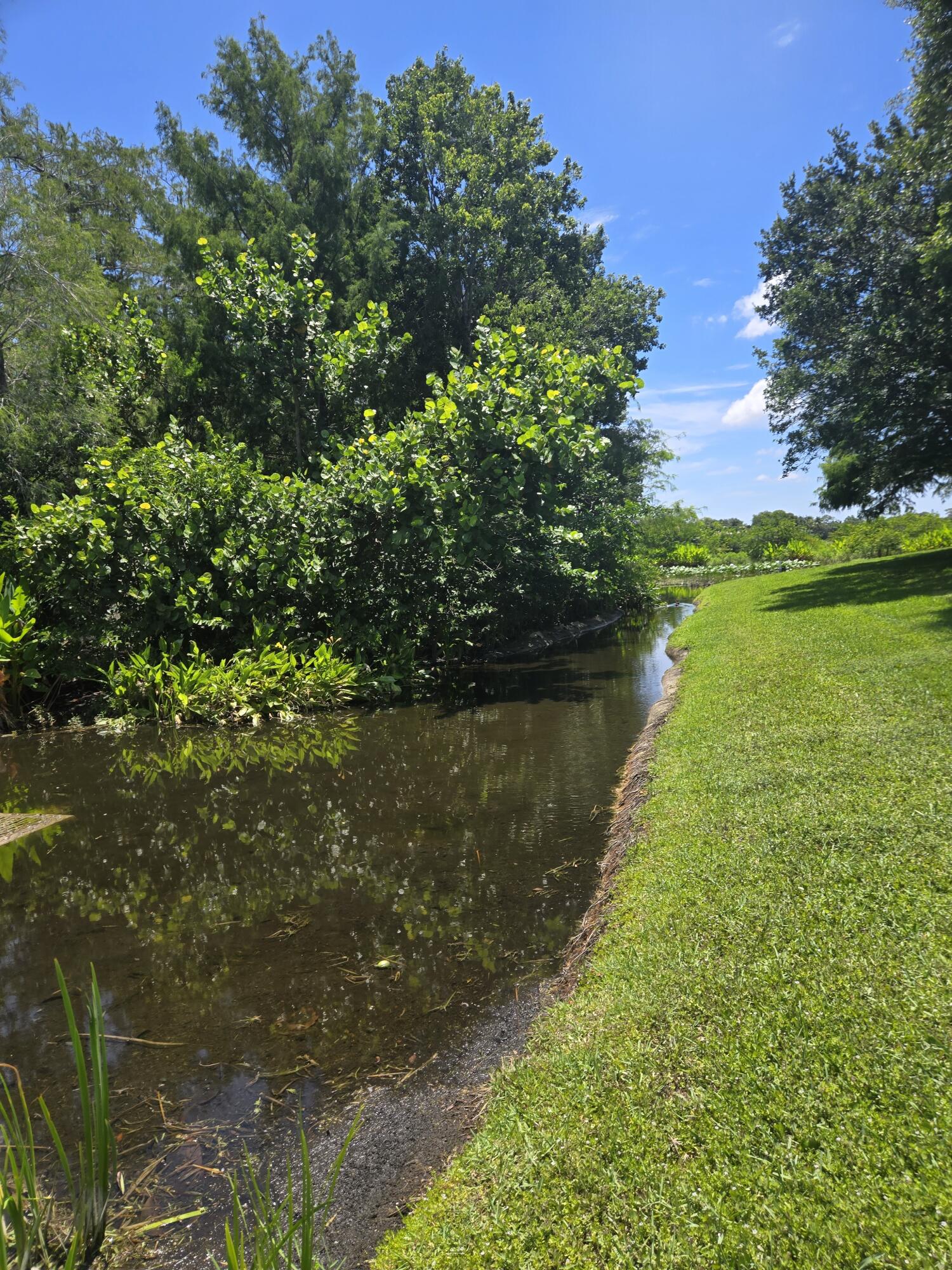 BELLAGGIO, TOWNE PARK - Residential