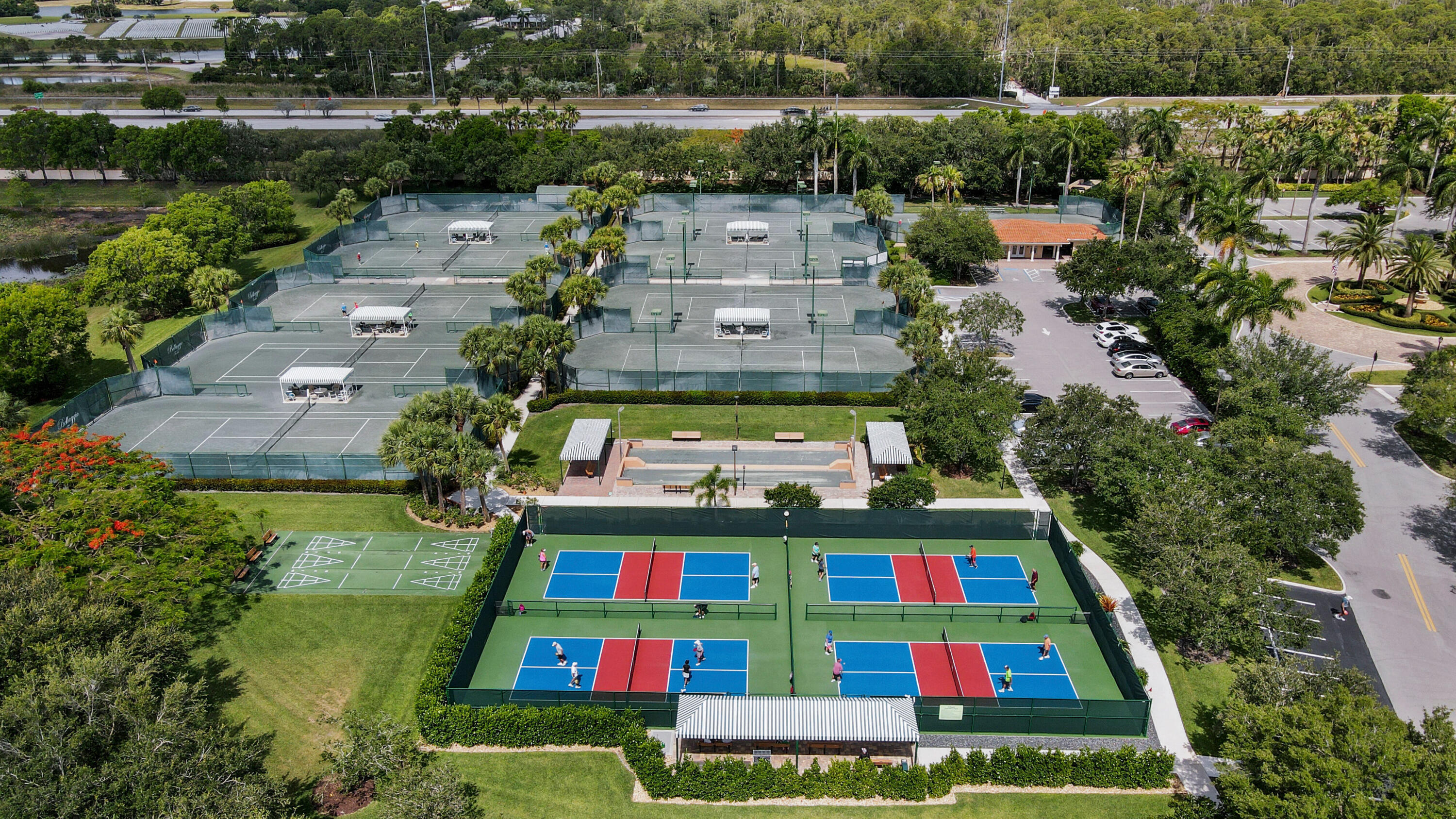 BELLAGGIO, TOWNE PARK - Residential