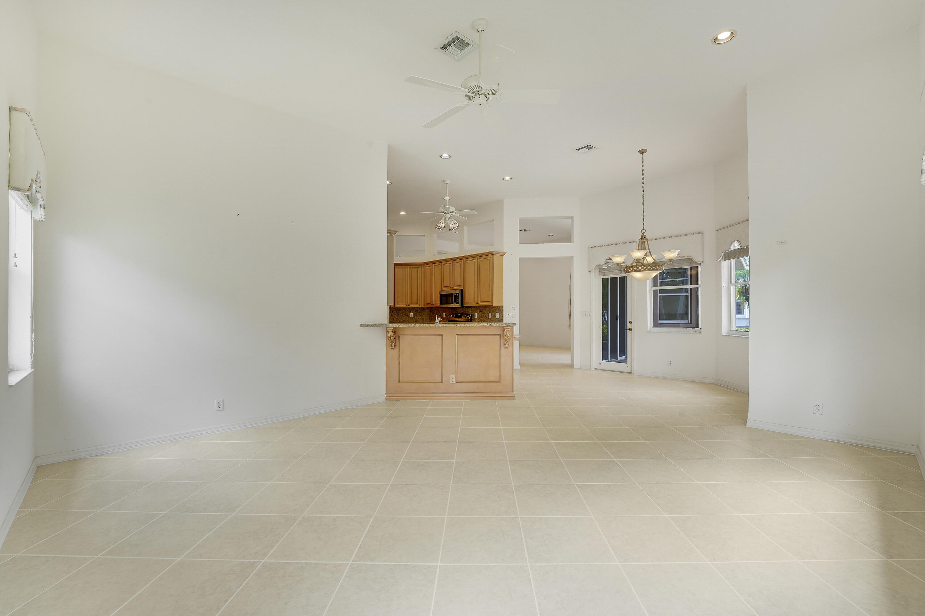 BELLAGGIO, TOWNE PARK - Residential