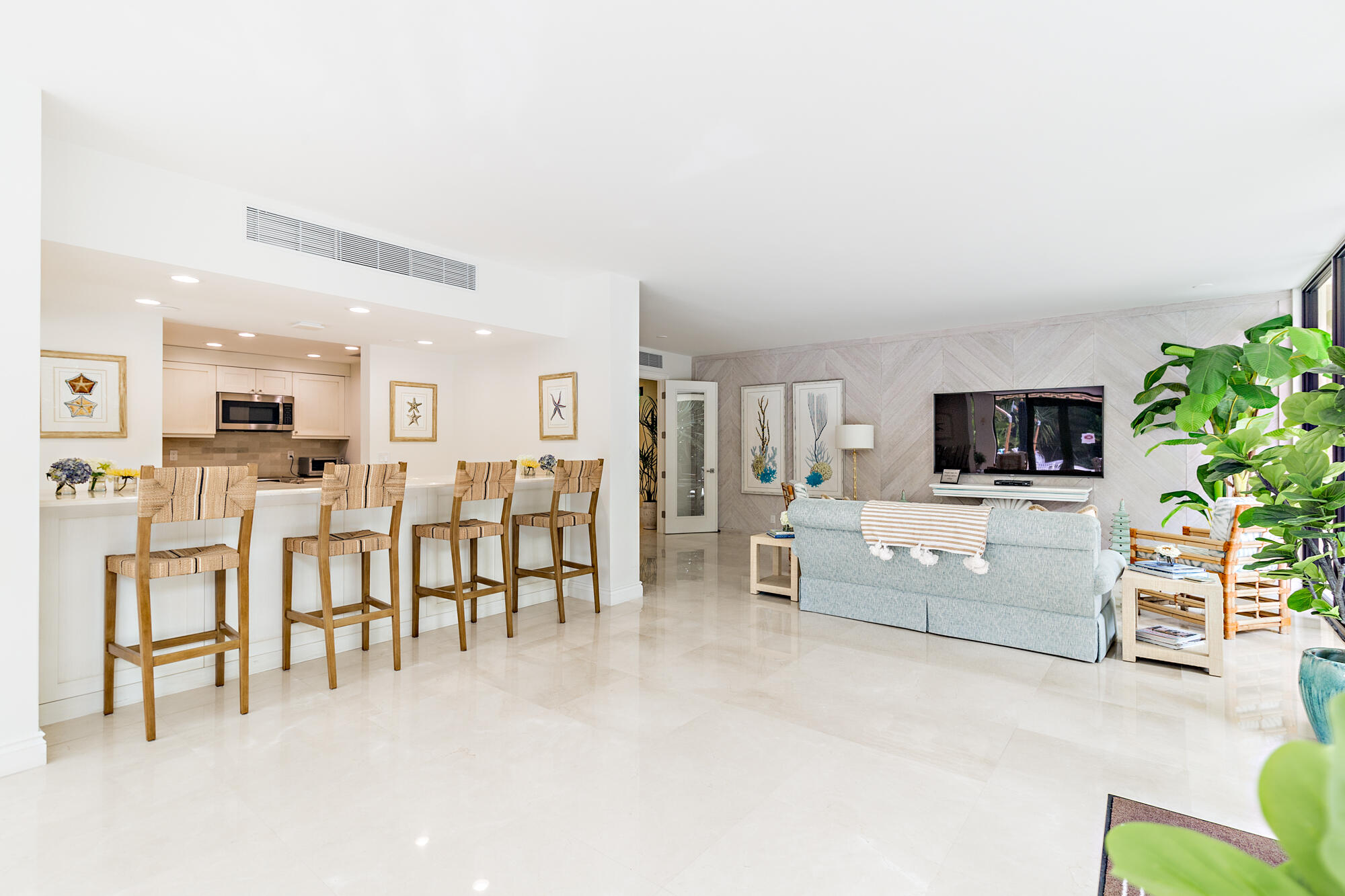 THREE THIRTY OCEAN CONDO - Residential