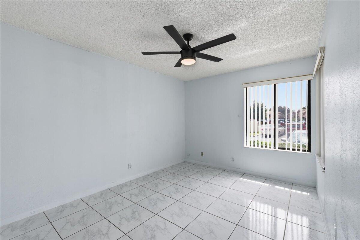 MAPLEWOOD TOWNHOUSES CONDO - Residential Lease