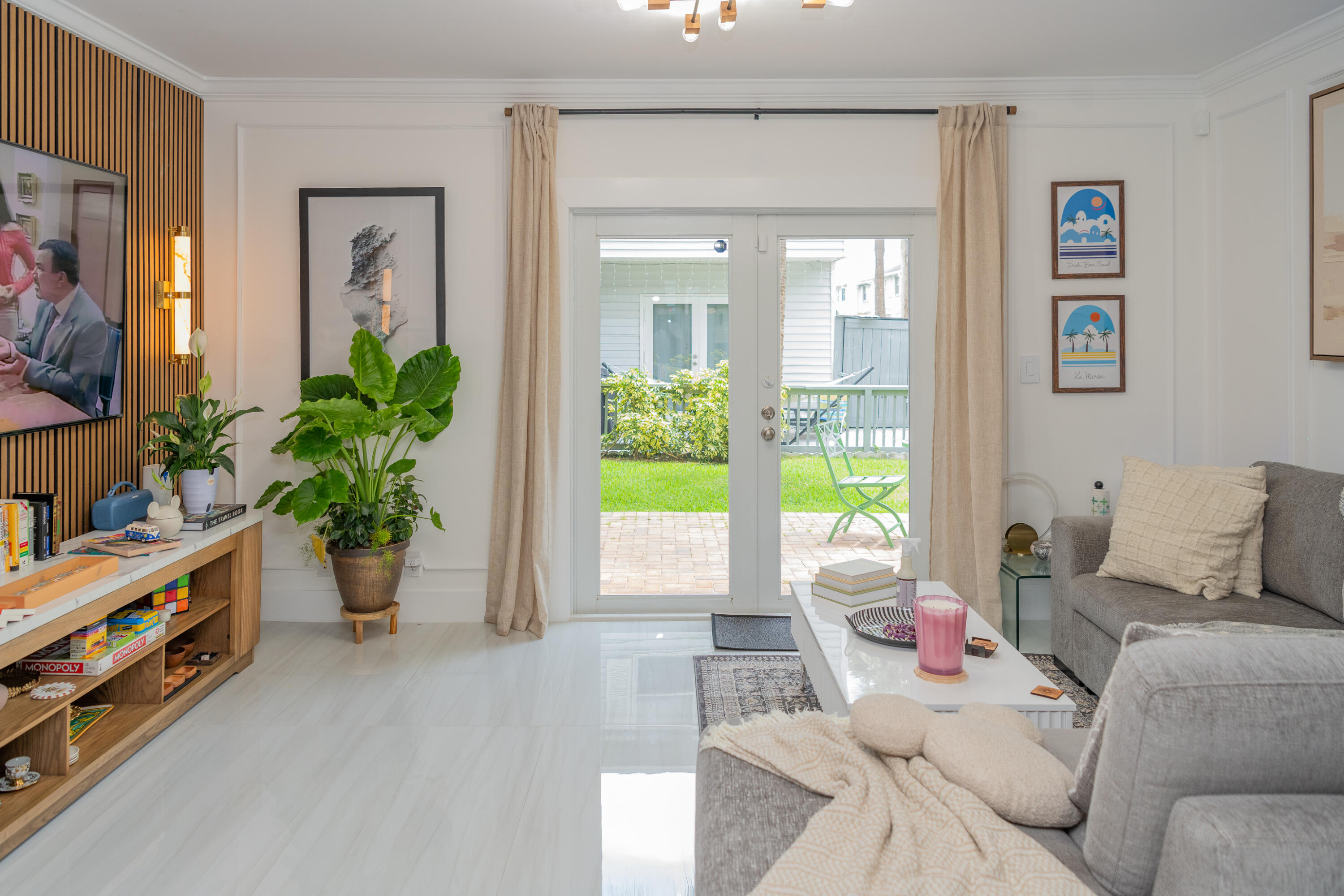 Edgewater Townhomes - Residential Lease