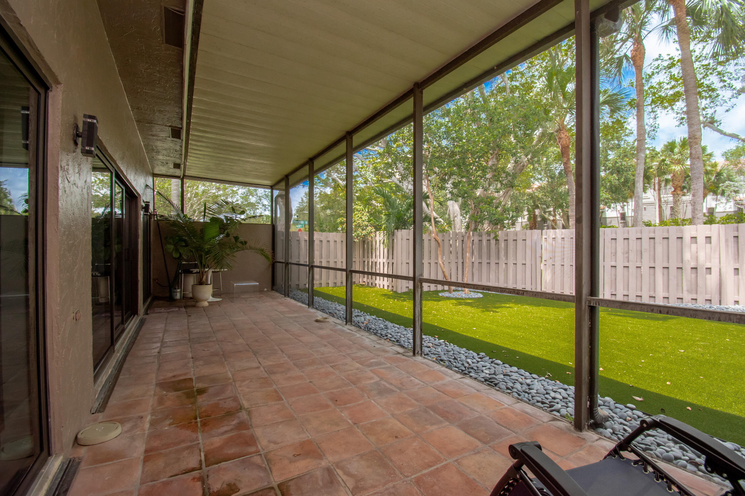 THORNHILL VILLAGE - Residential