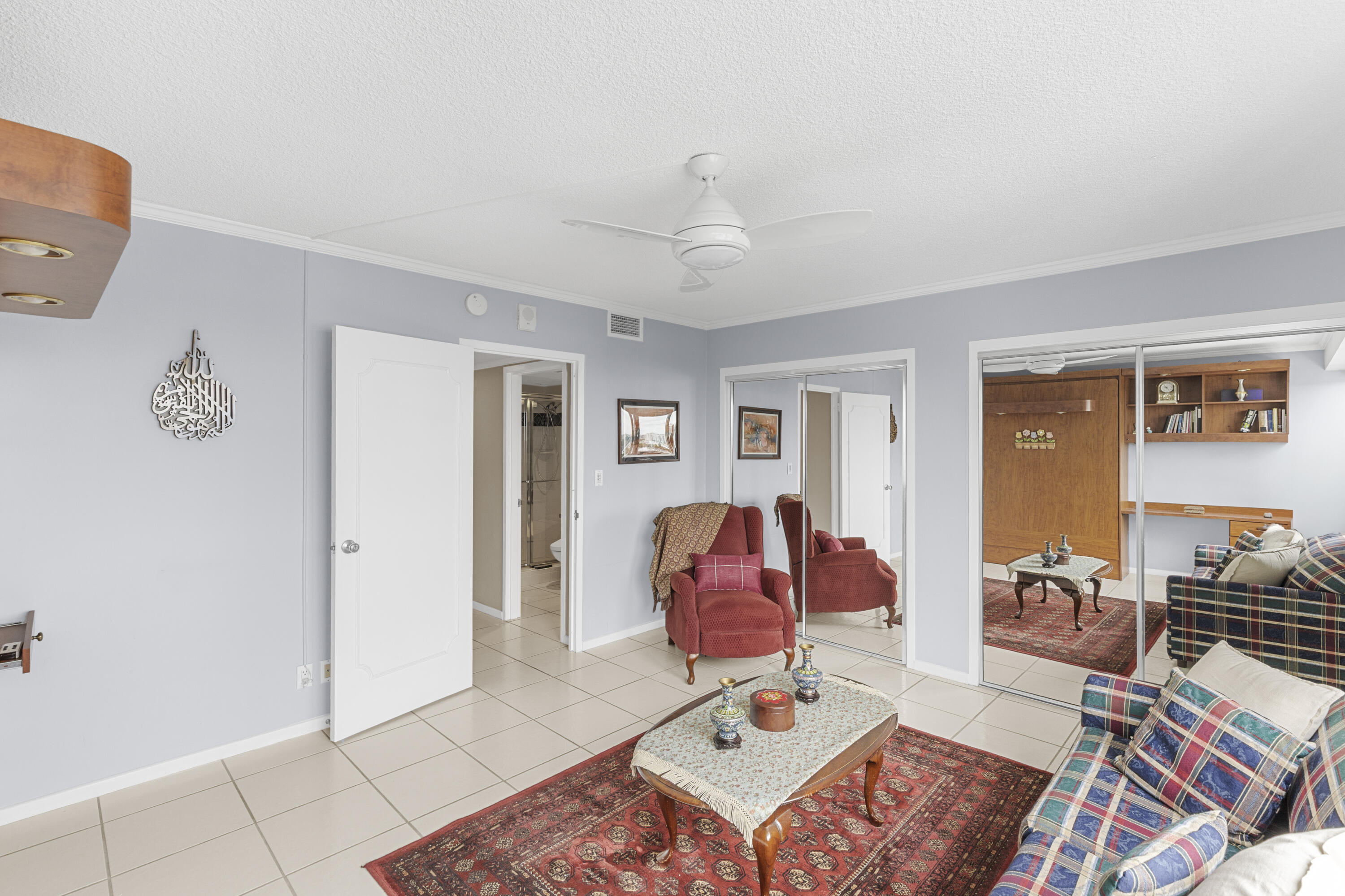 MAYA MARCA CONDO - Residential