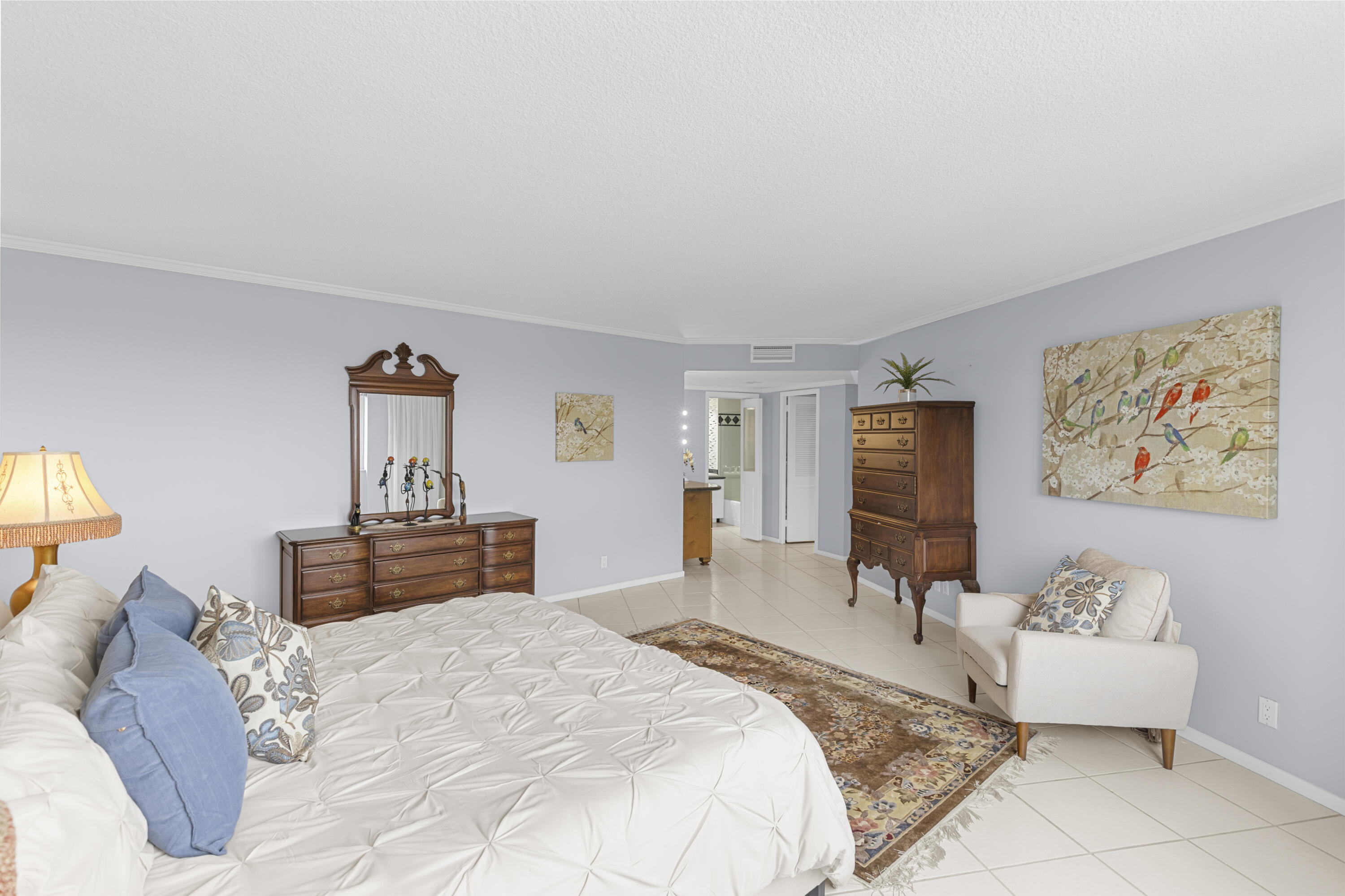 MAYA MARCA CONDO - Residential